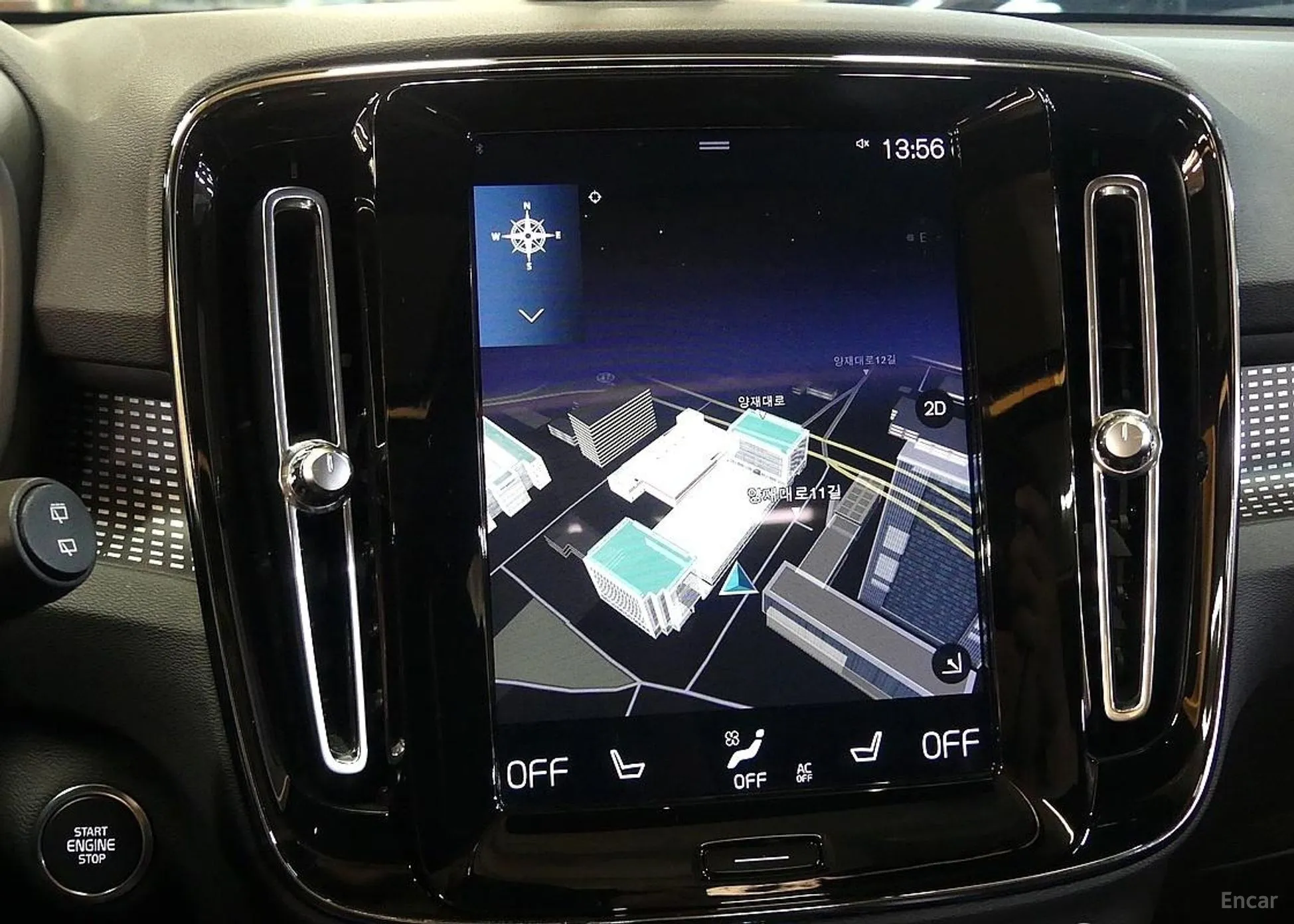 Volvo XC40 превью 11