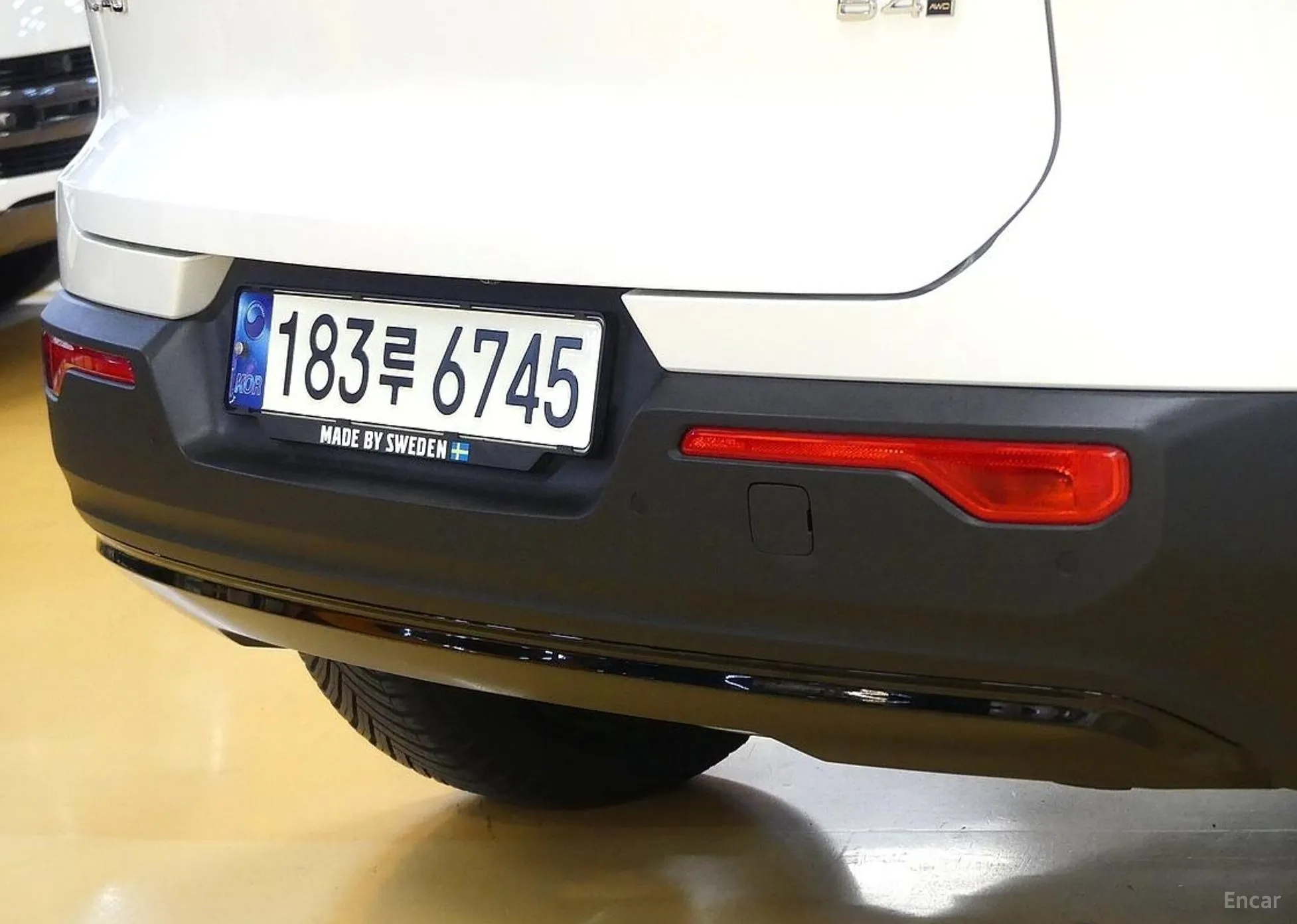 Volvo XC40 превью 4
