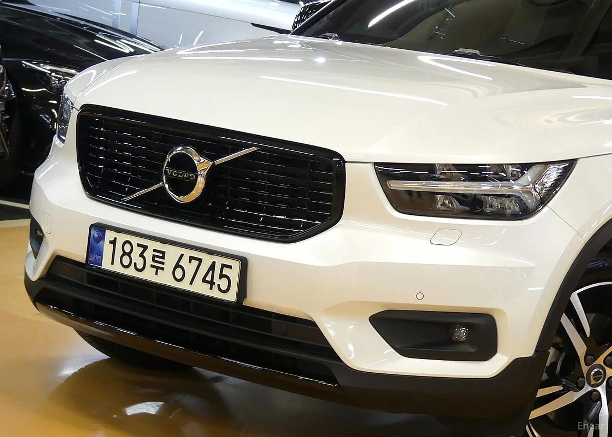 Volvo XC40 превью 5
