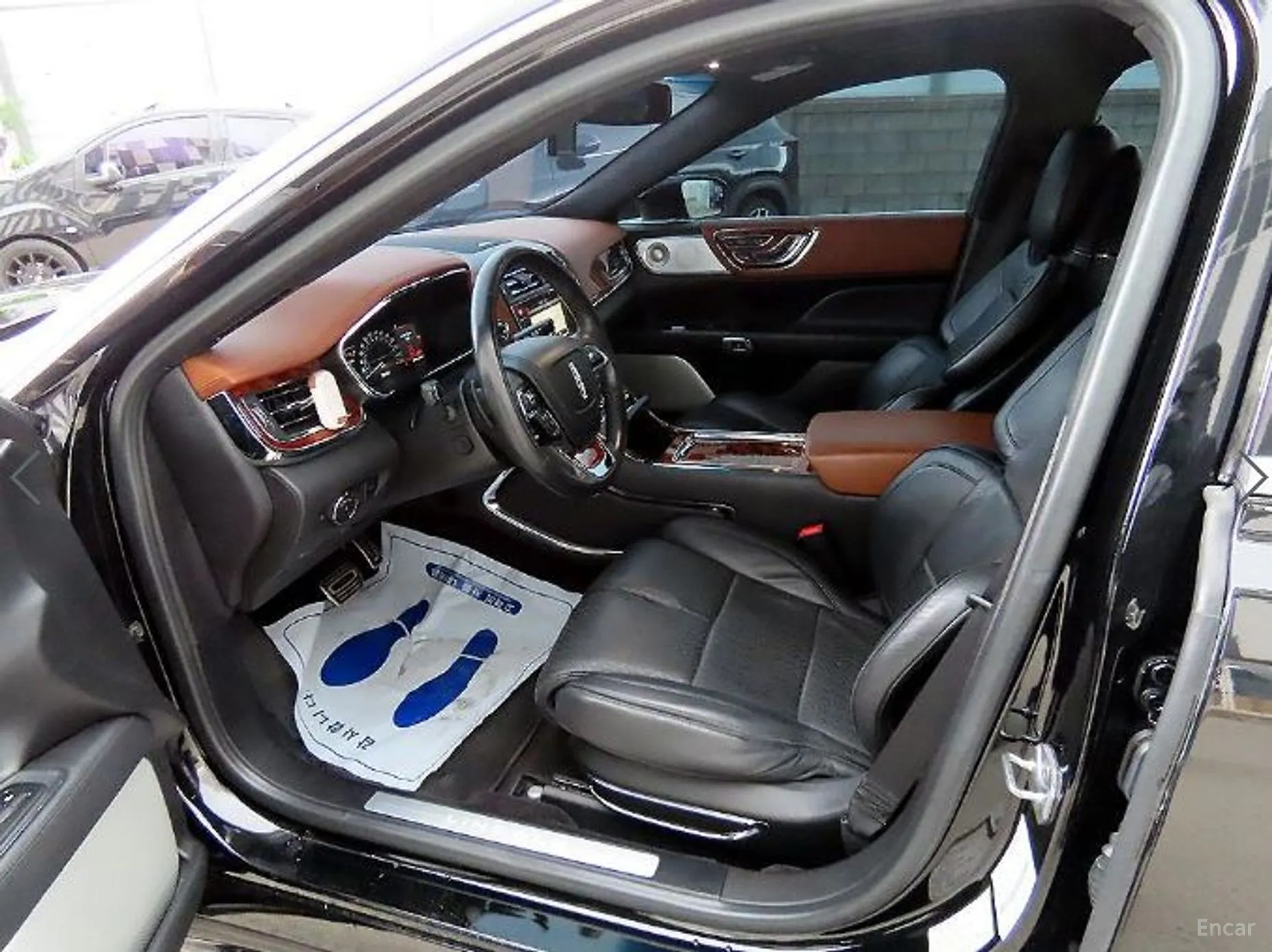 Lincoln Continental Gen 10 превью 5