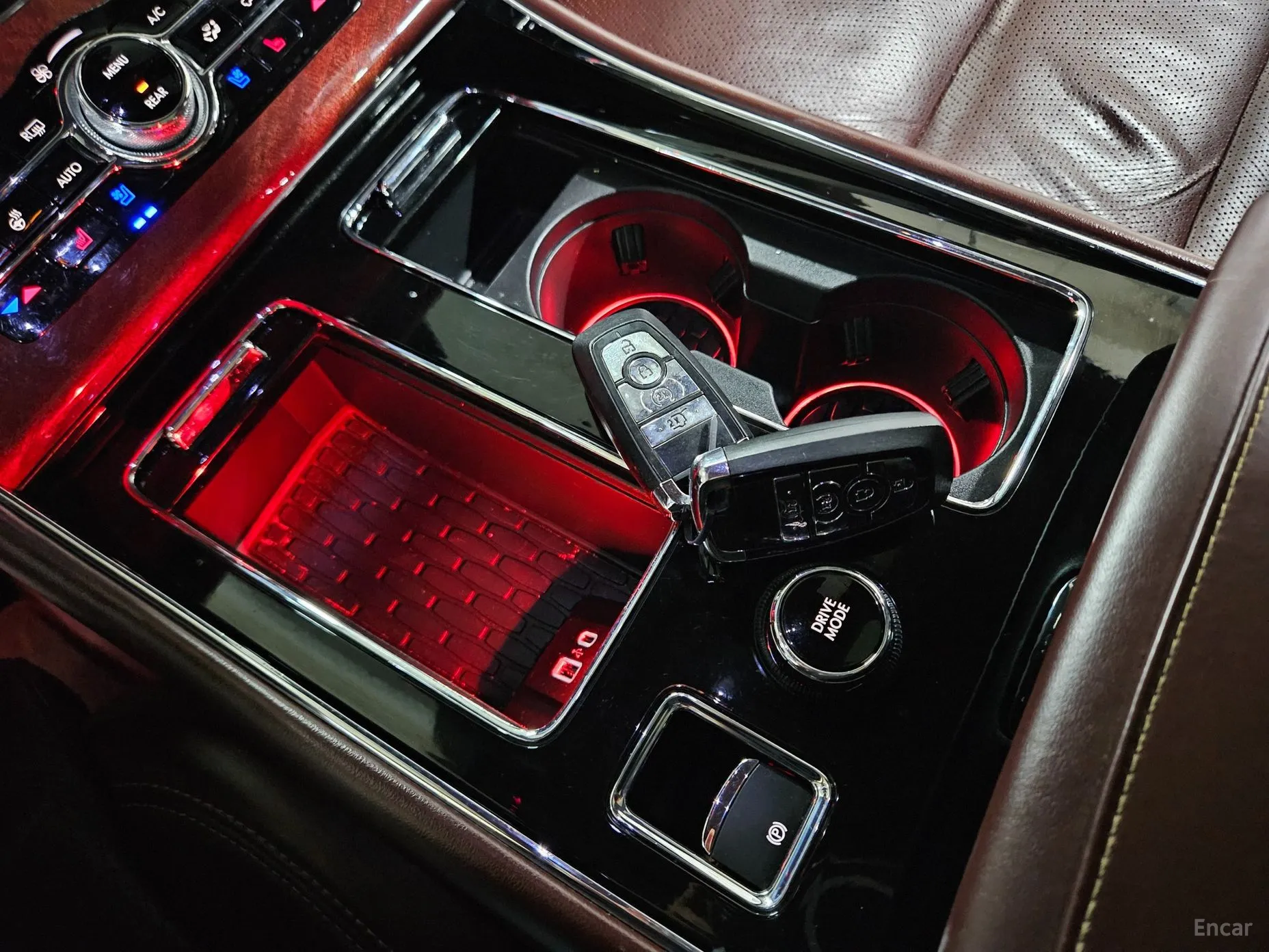 Lincoln Aviator 2nd Generation превью 16
