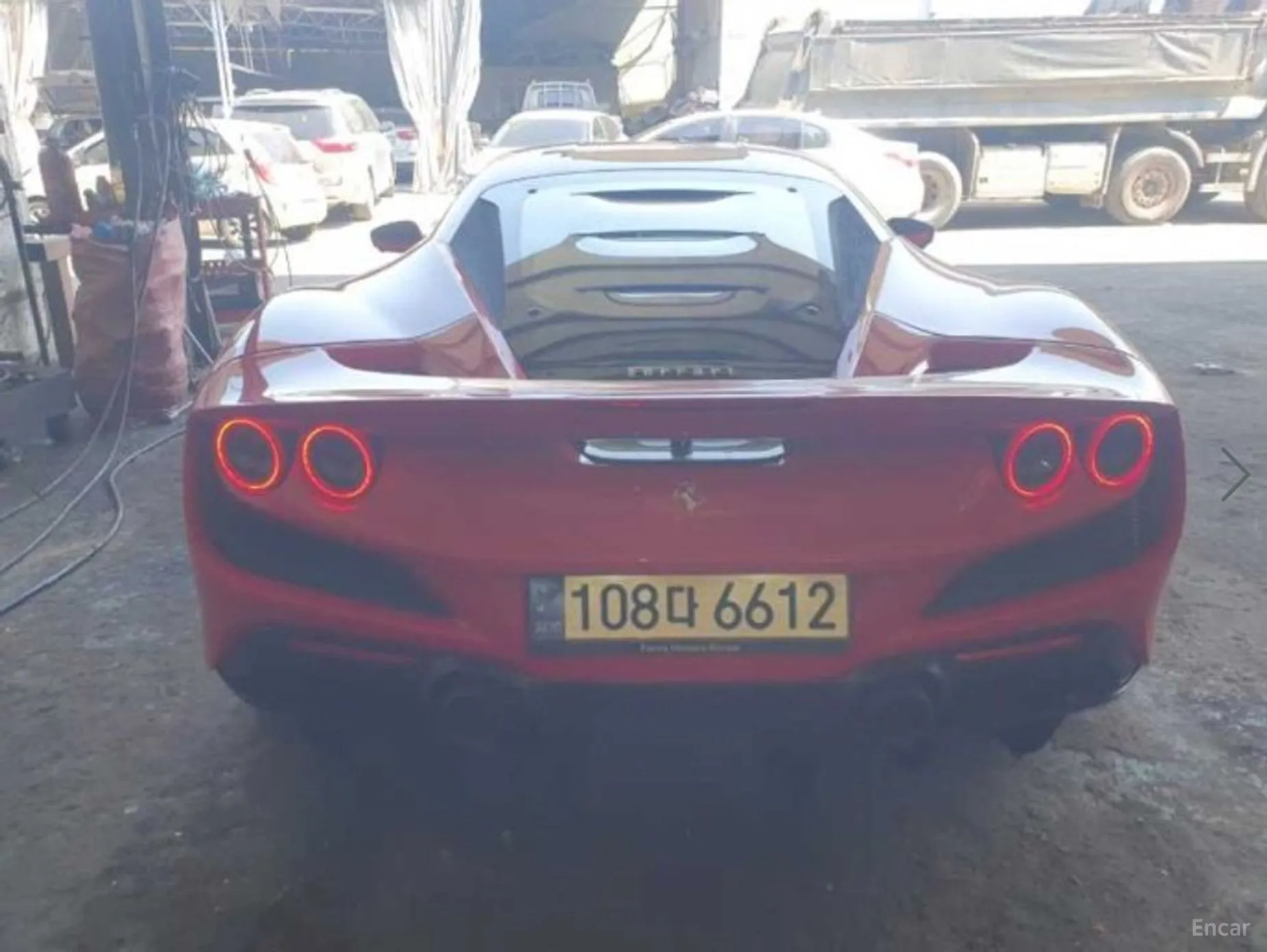 Ferrari F8 Tributo превью 4