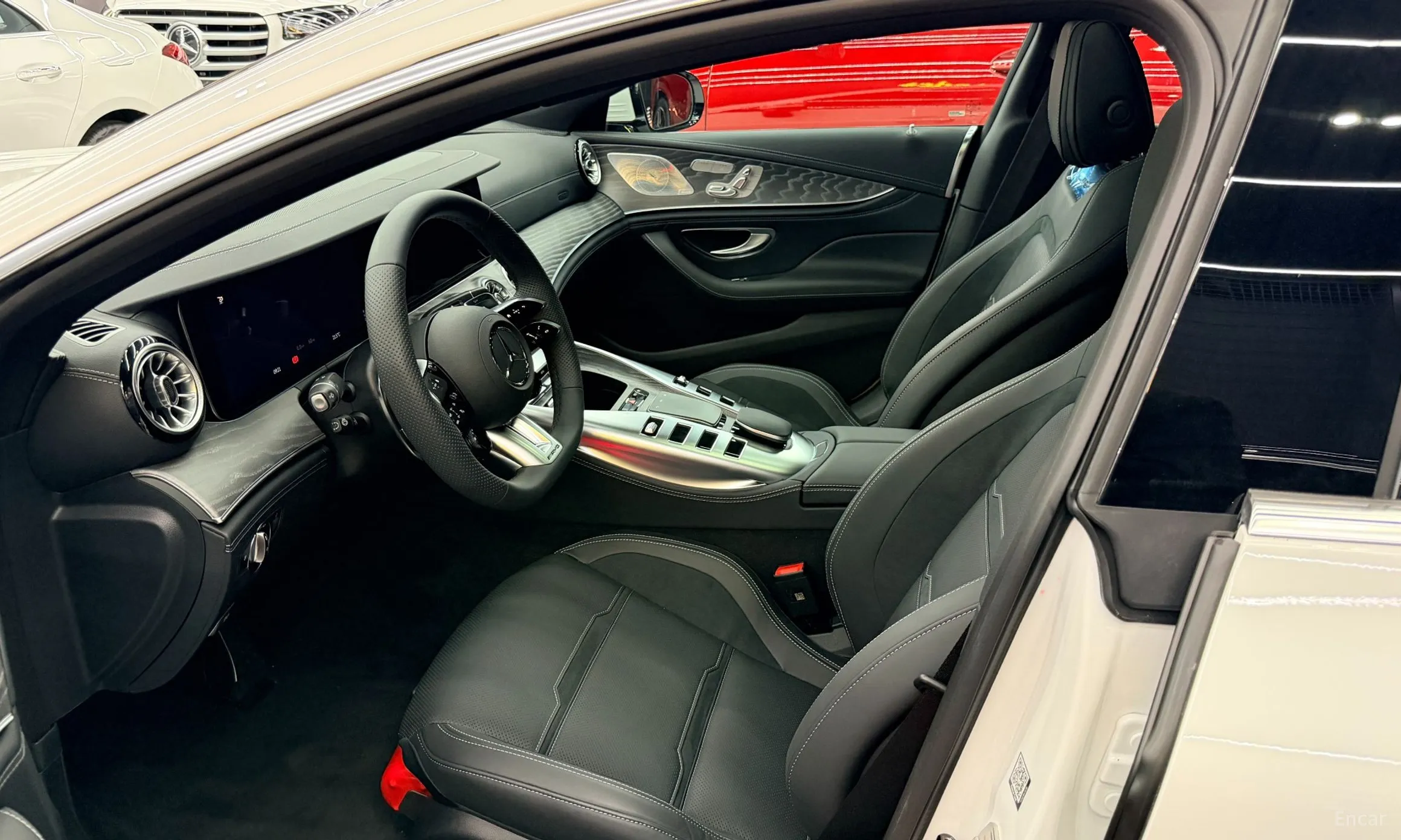 Mercedes Benz AMG GT превью 6