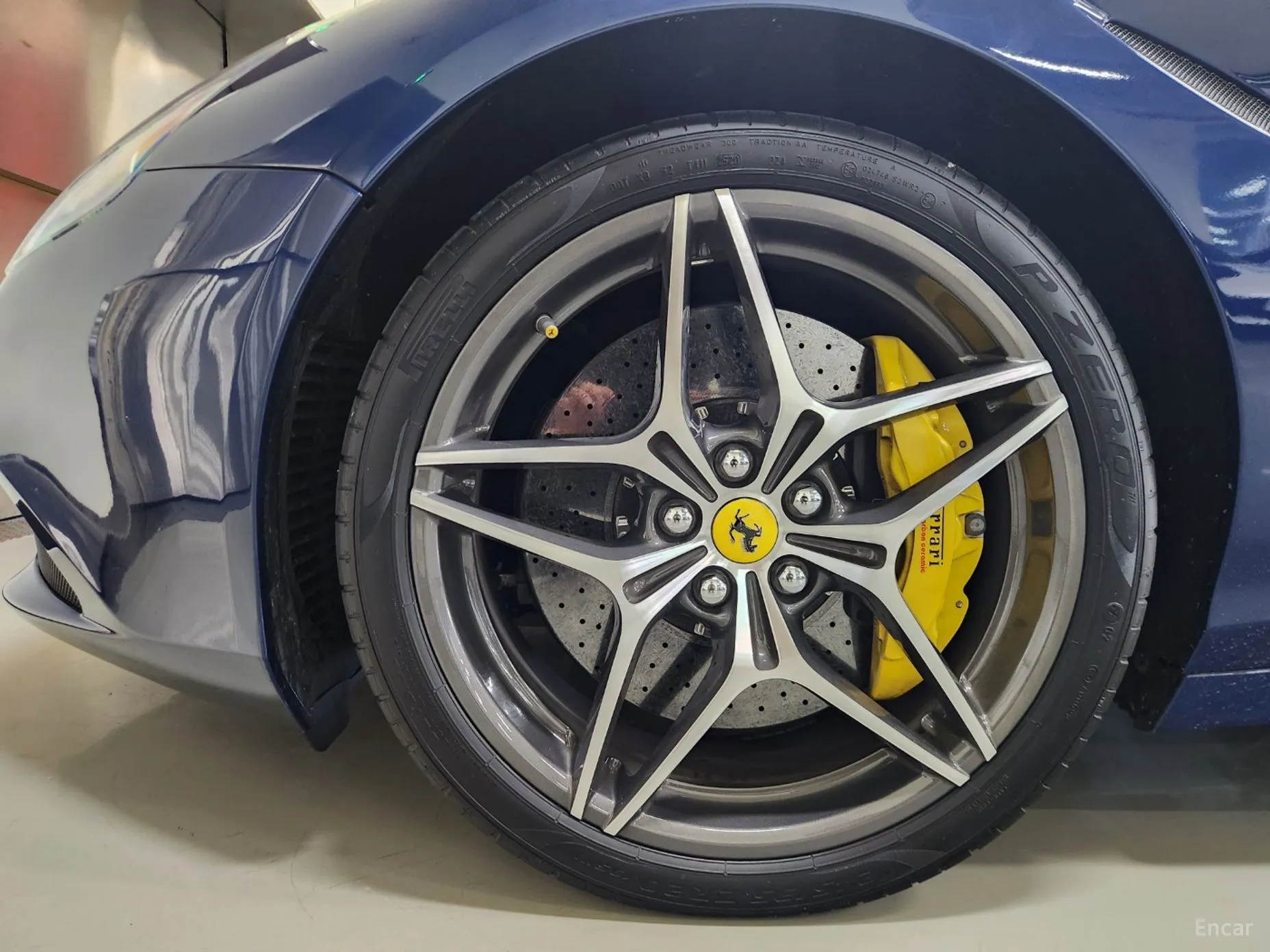 Ferrari California превью 20
