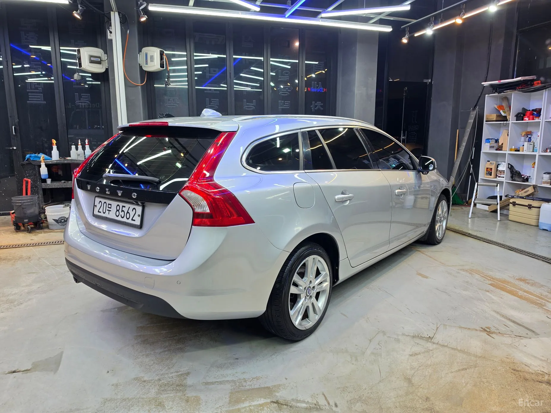 Volvo V60