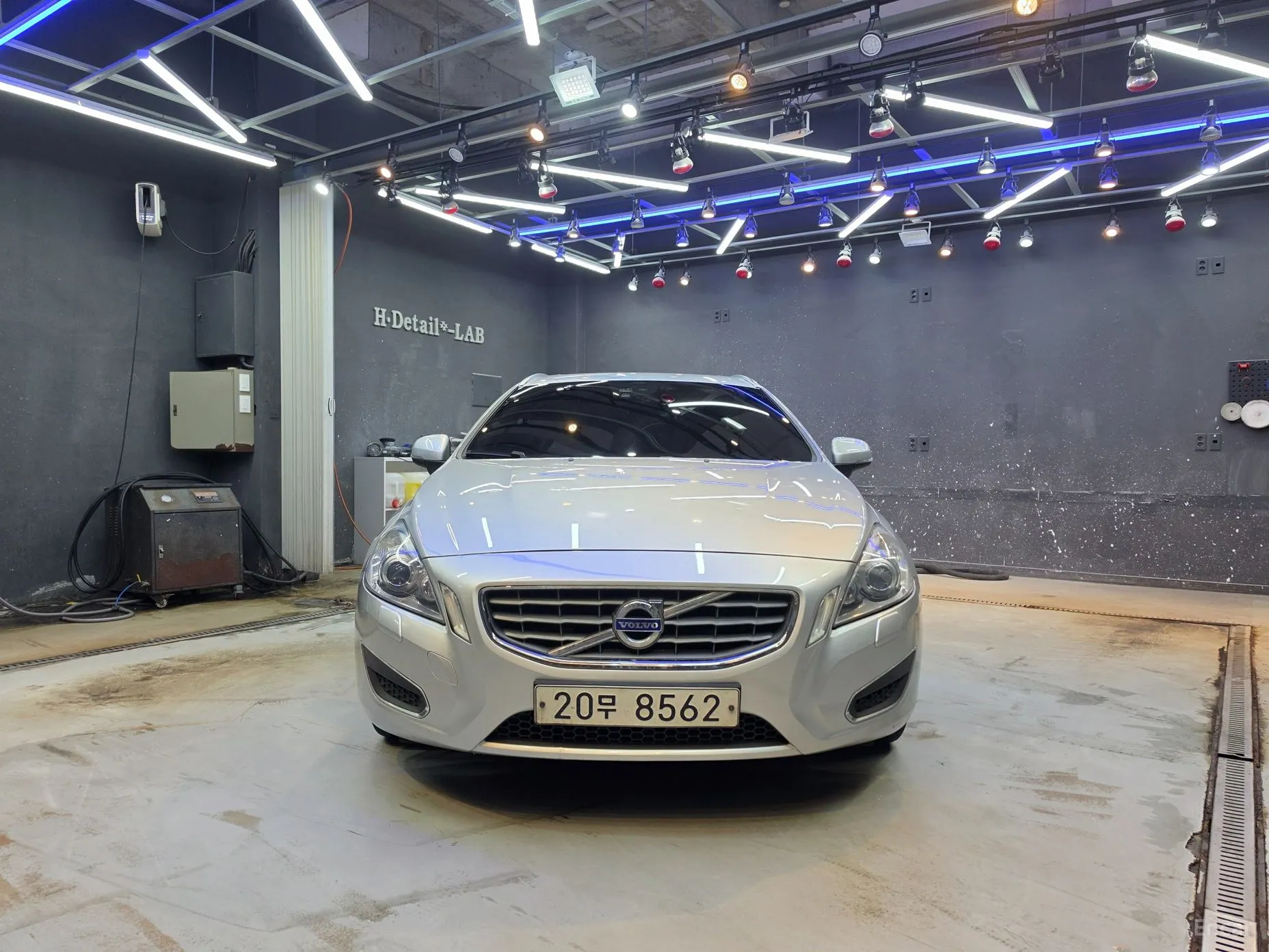 Volvo V60 превью 3
