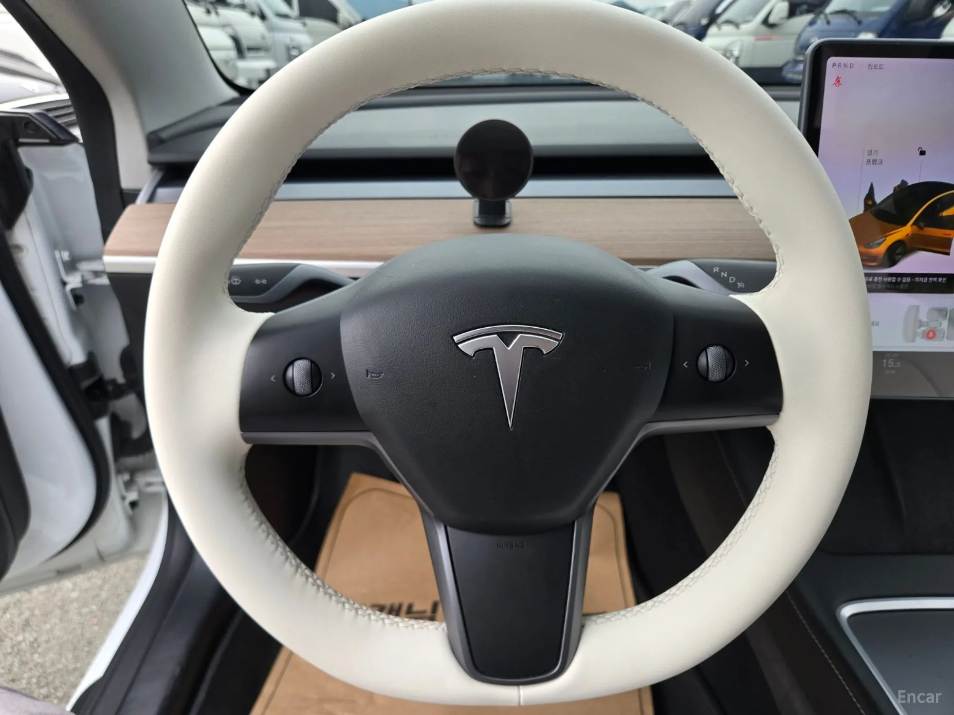 Tesla Model 3 превью 13