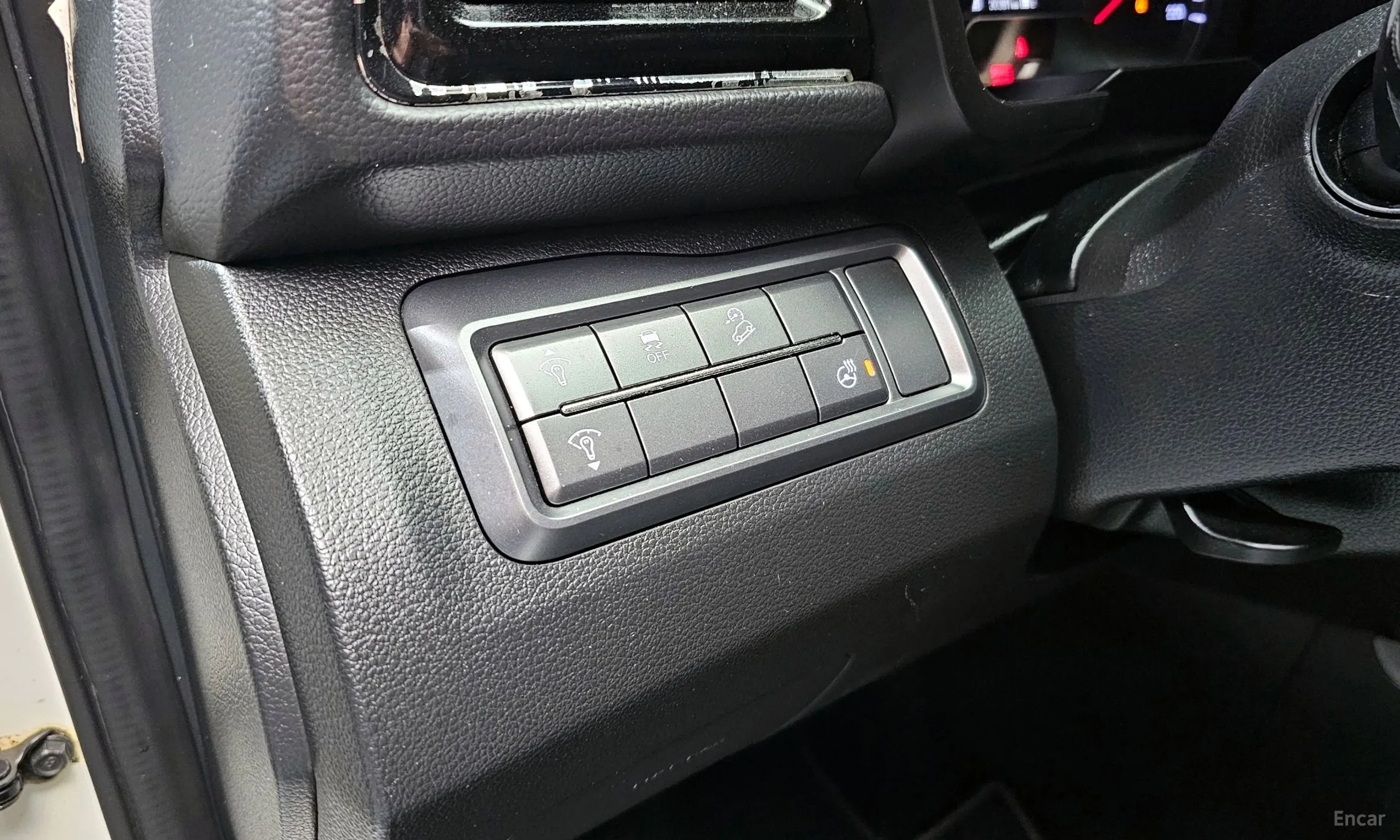 KG Mobility (SsangYong) Berry New Tivoli превью 16