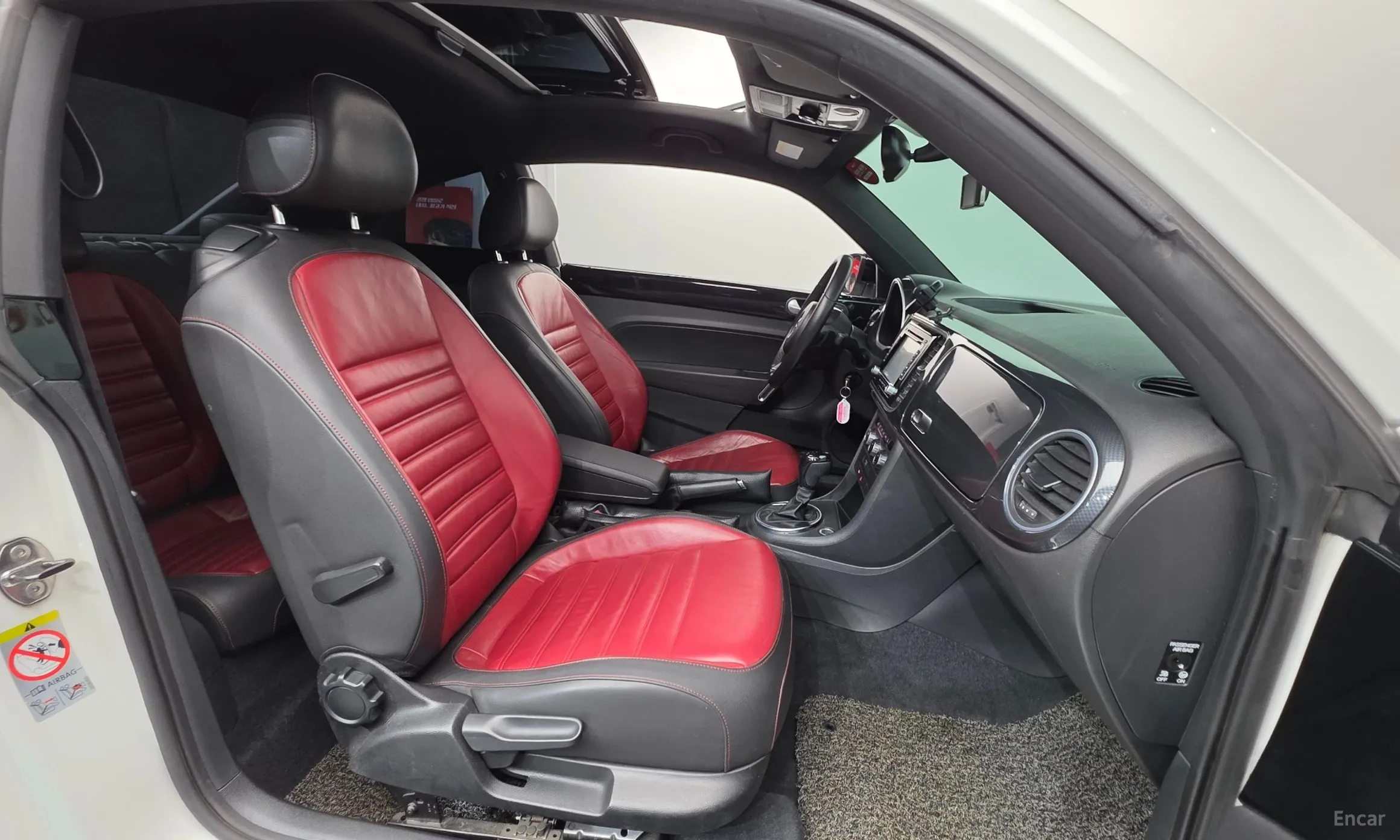 Volkswagen The Beetle превью 10