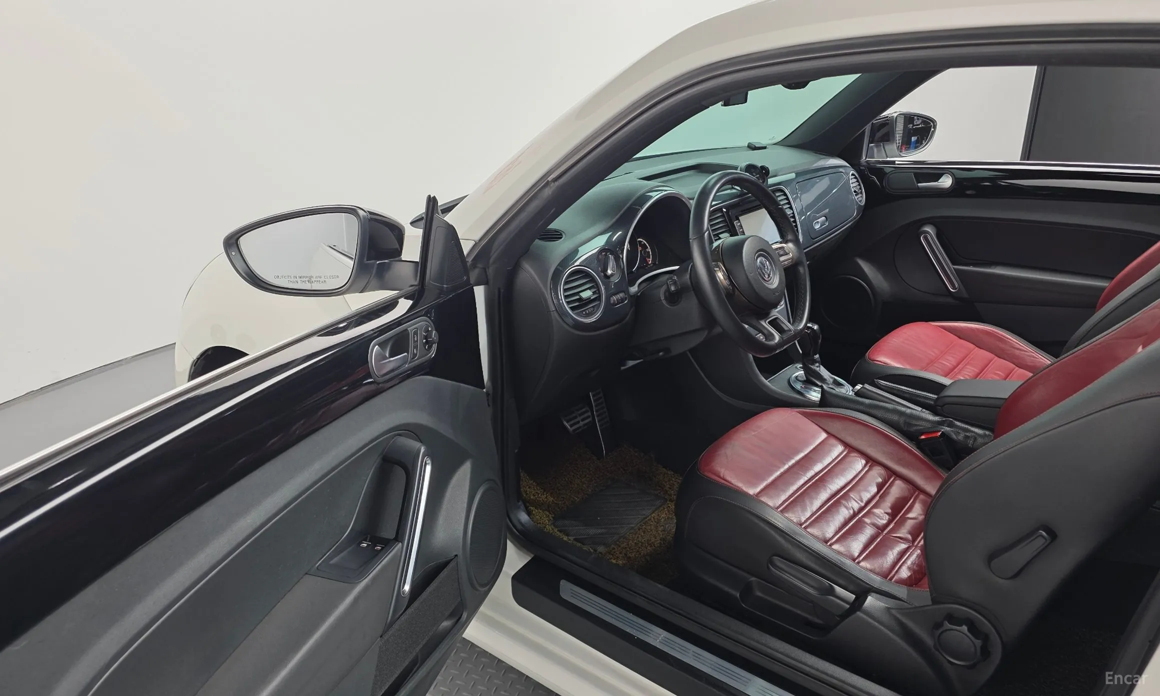 Volkswagen The Beetle превью 12