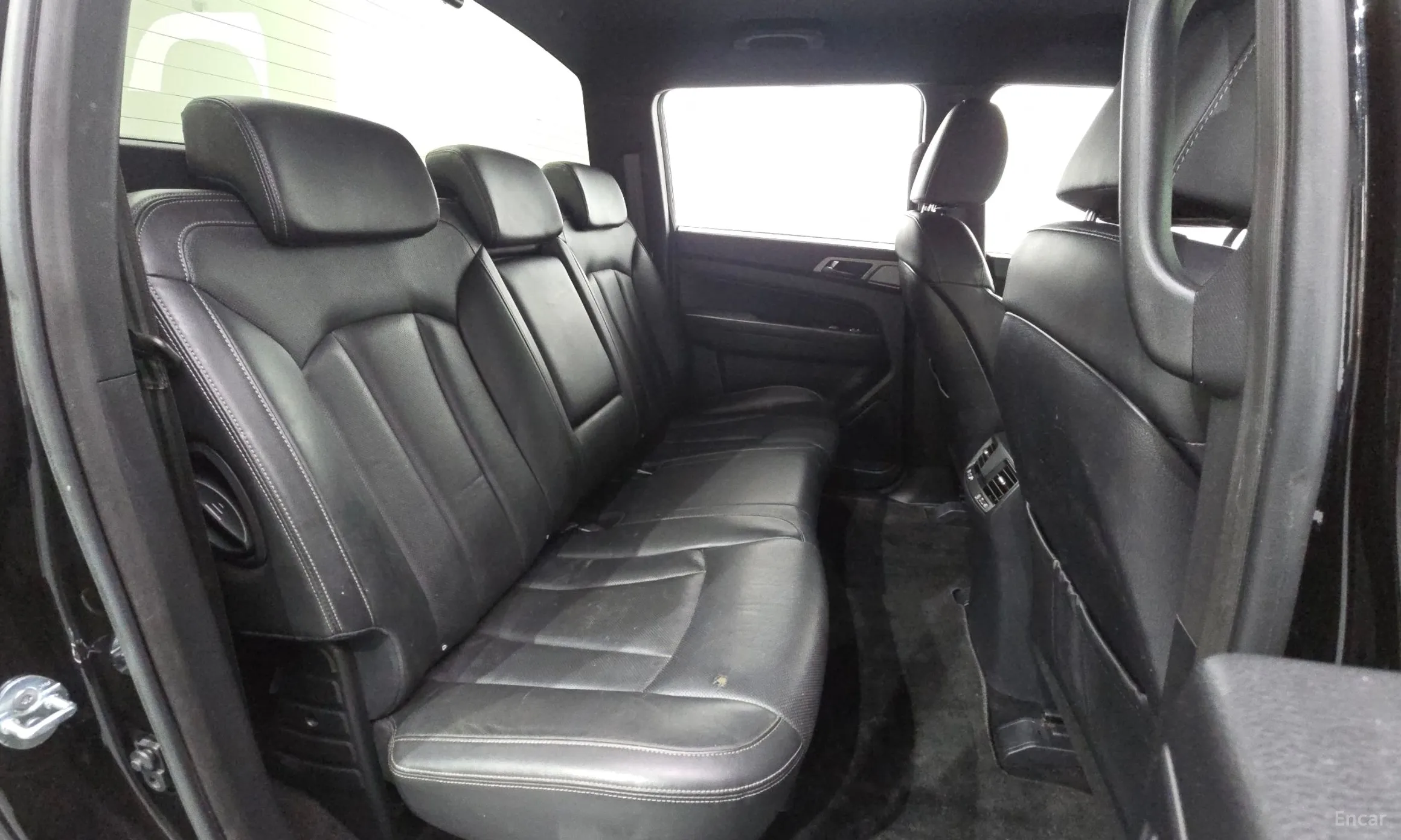 KG Mobility (SsangYong) Rexton Sports превью 12