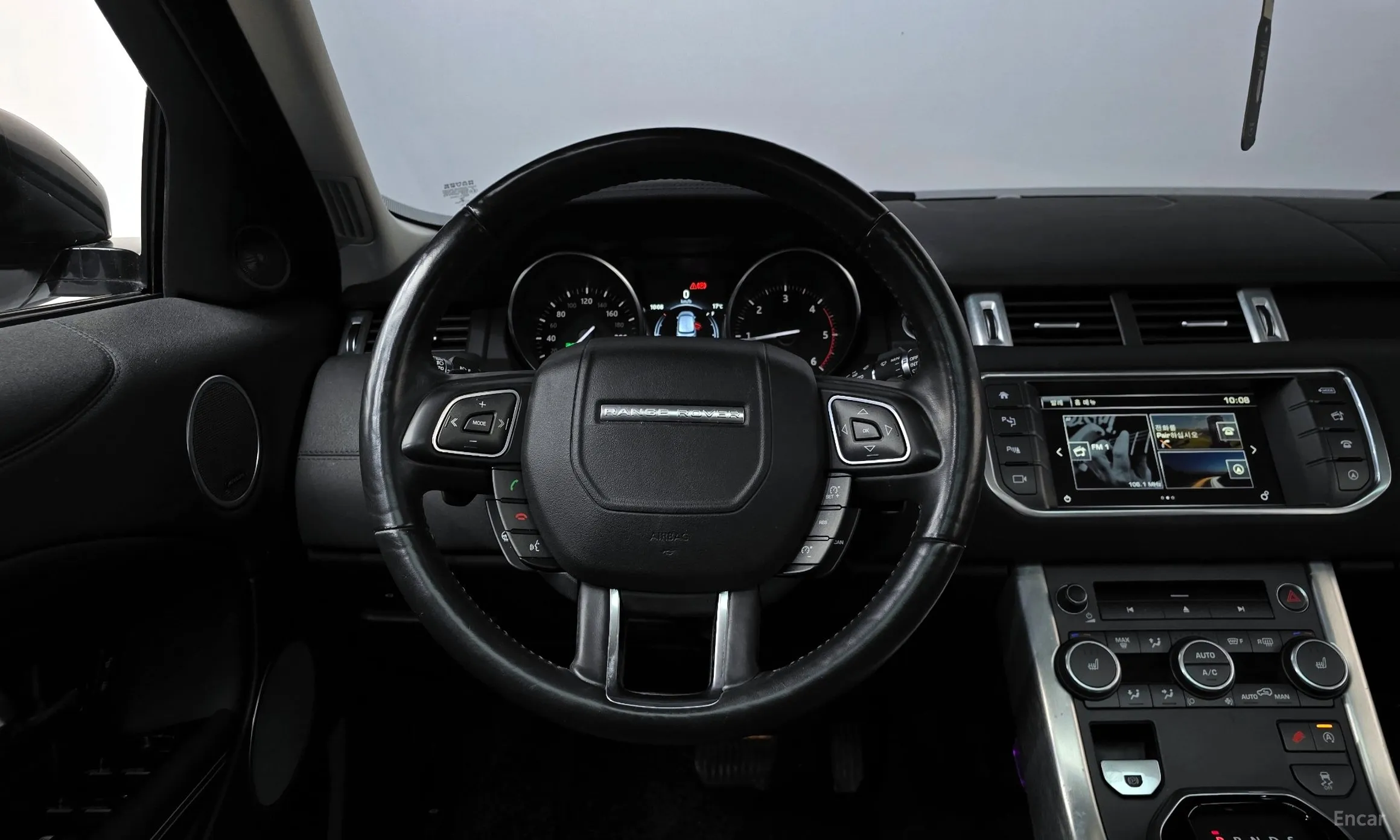 Land Rover Range Rover Evoque превью 13