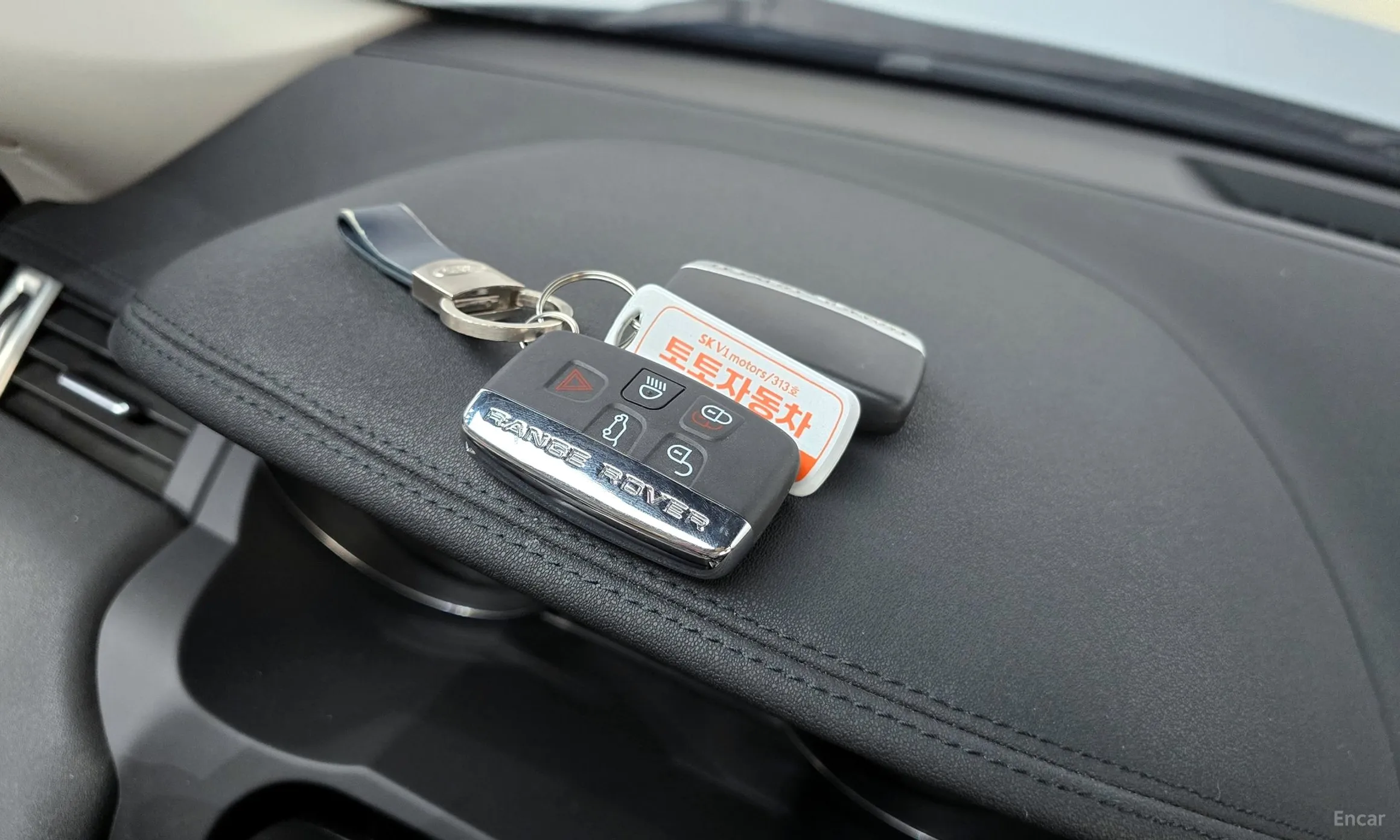Land Rover Range Rover Evoque превью 16