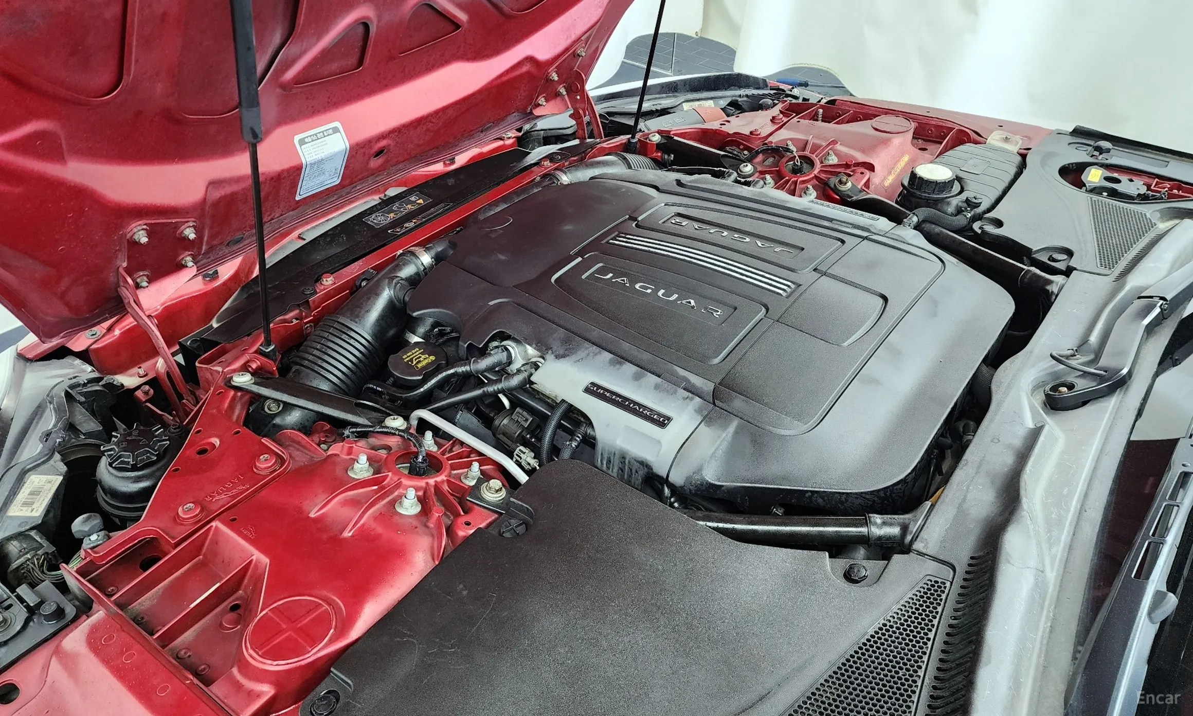 Jaguar F-TYPE превью 6