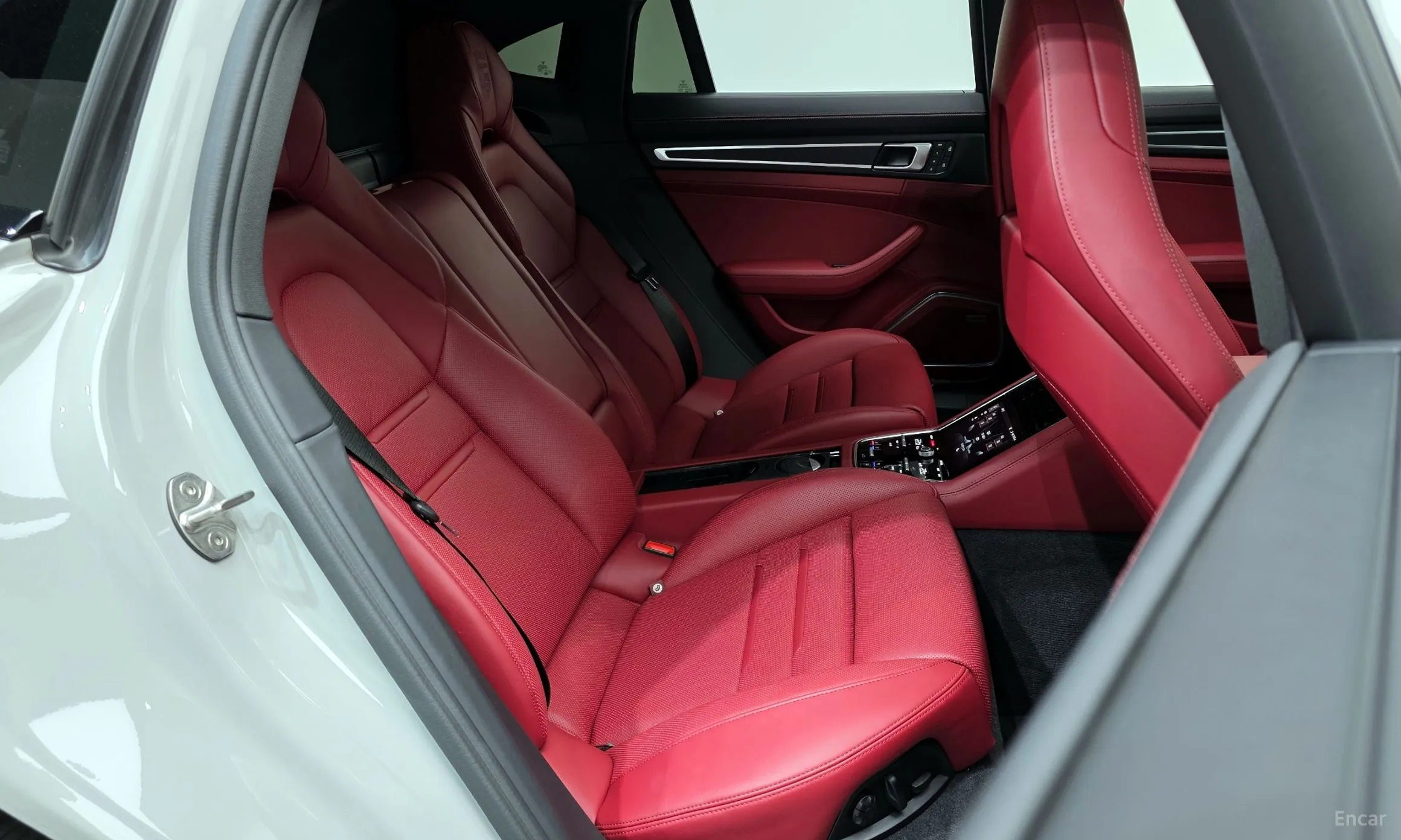 Porsche Panamera (971) превью 11