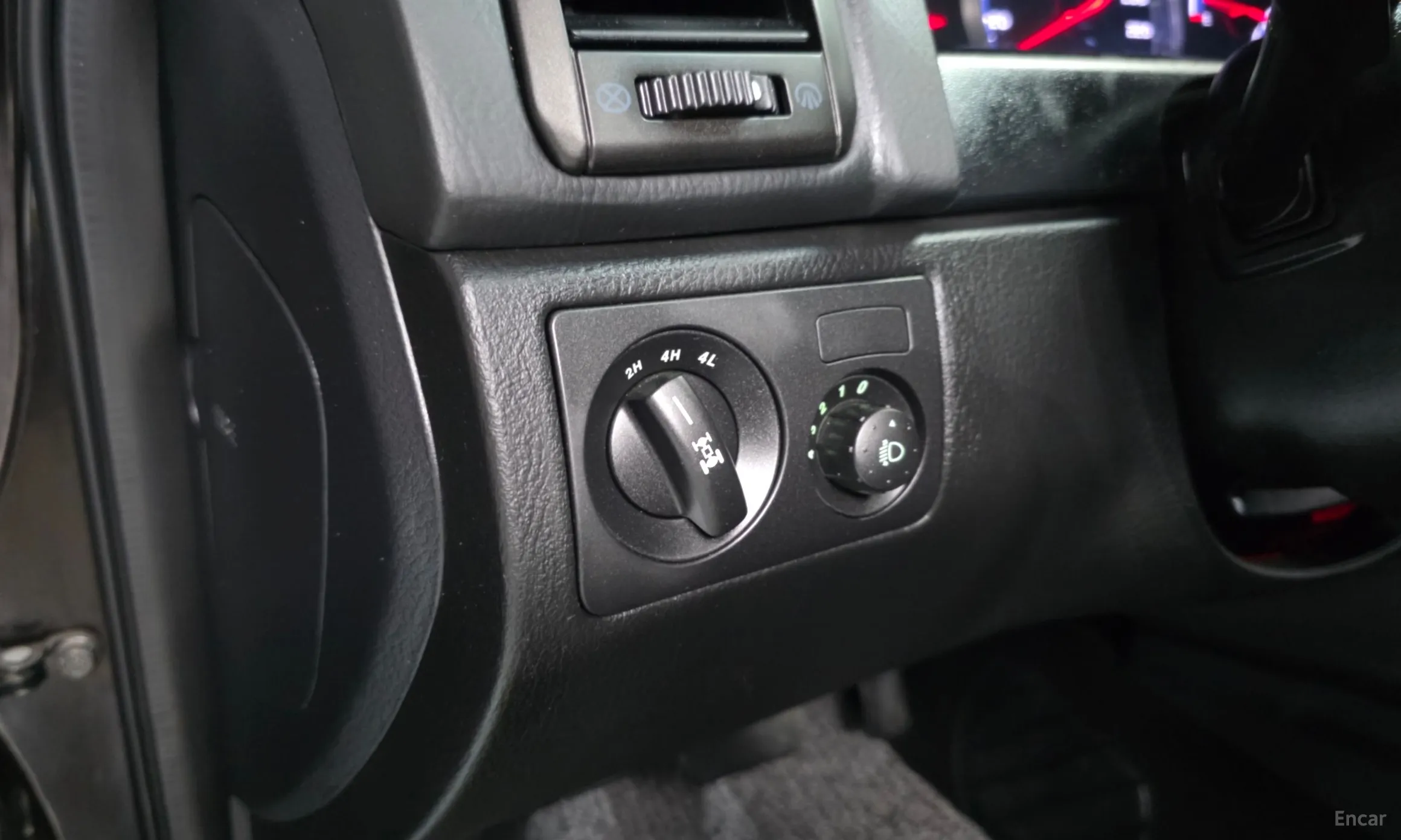 KG Mobility (SsangYong) Rexton W превью 17