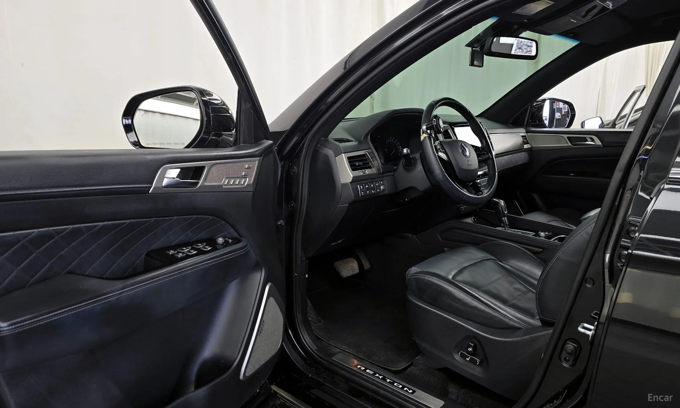 KG Mobility (SsangYong) G4 Rexton превью 10