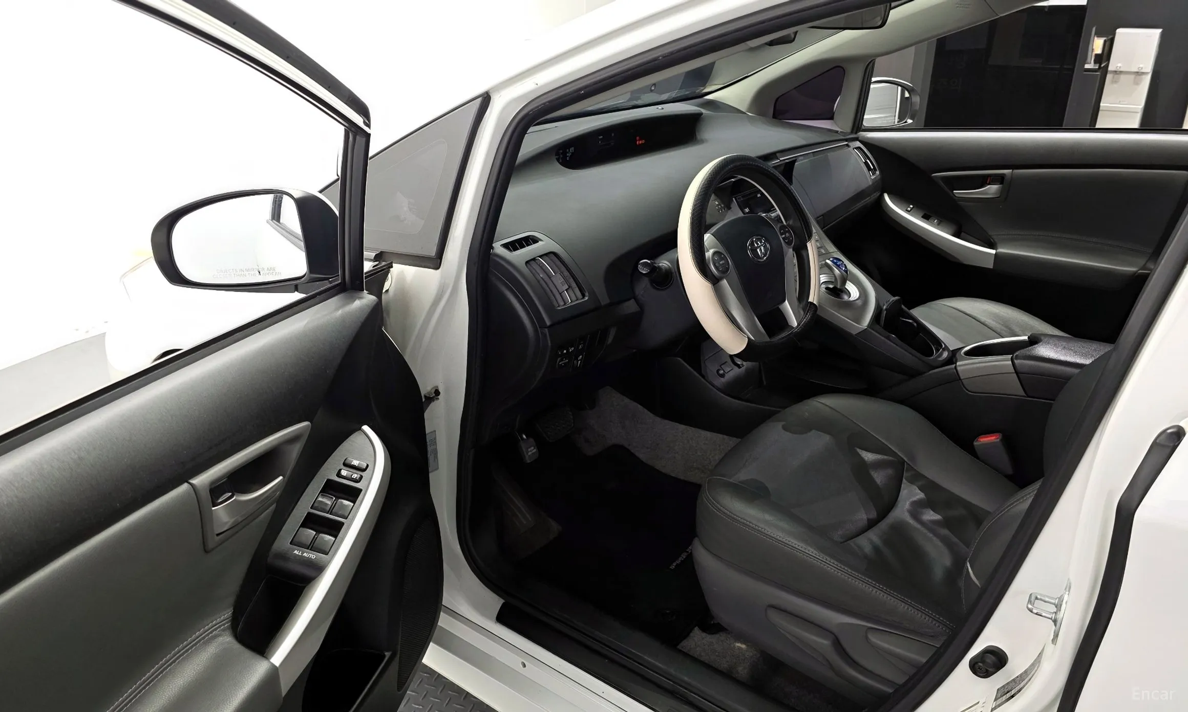Toyota Toyota Prius превью 10