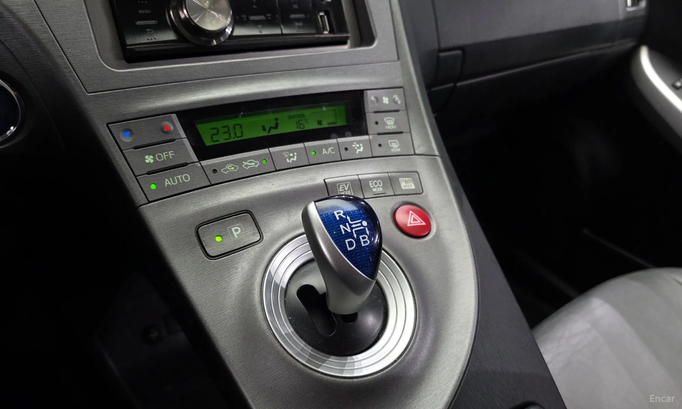 Toyota Toyota Prius превью 9