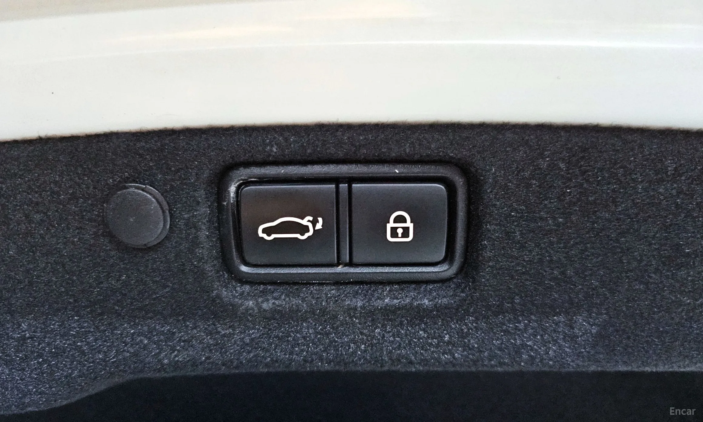 Kia K7 Premier превью 17