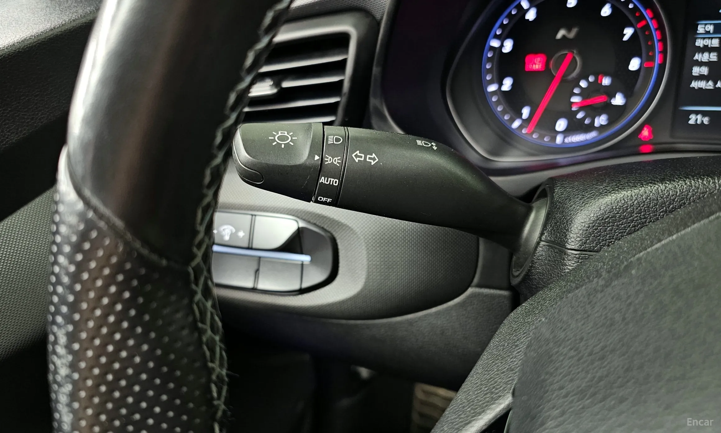 Hyundai Veloster (JS) превью 14