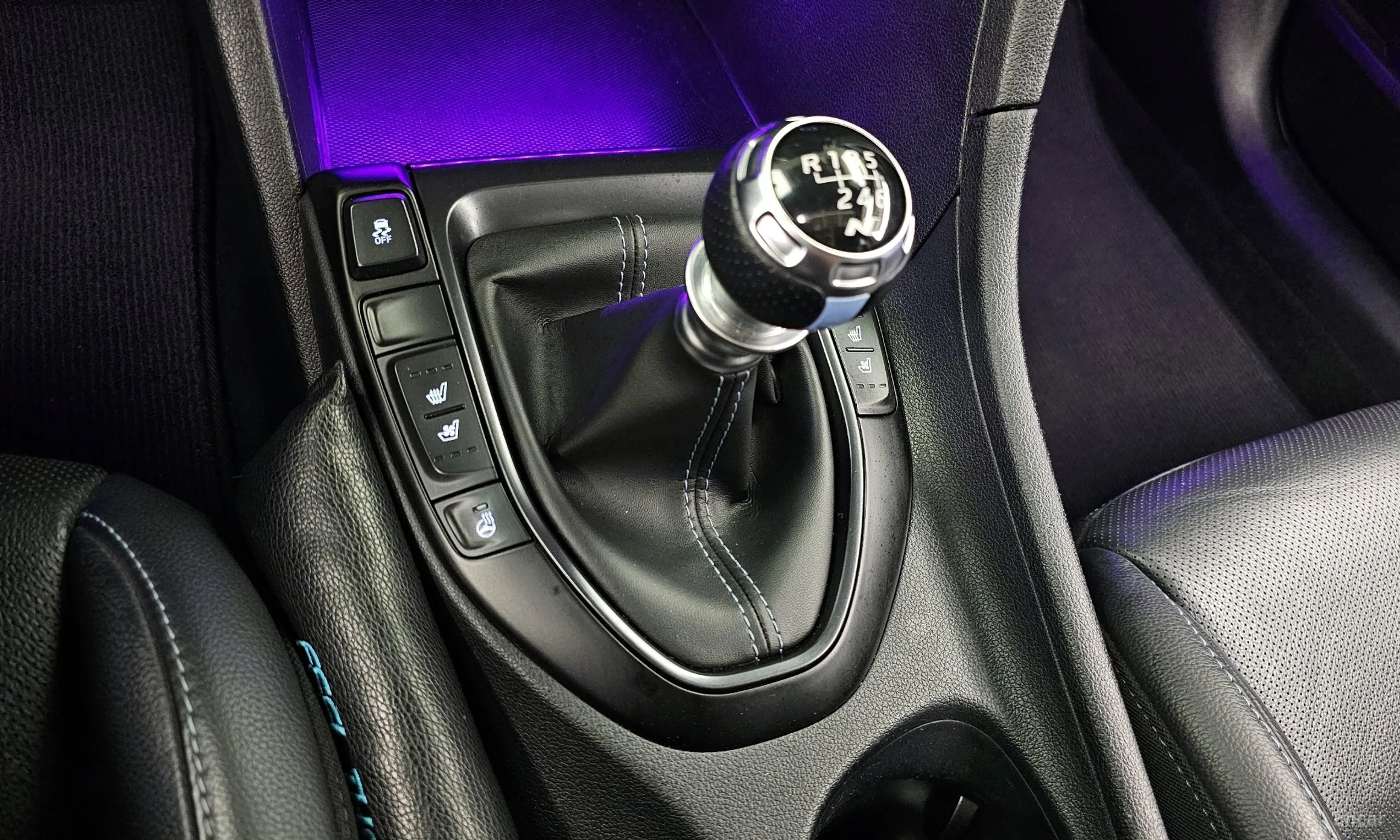 Hyundai Veloster (JS) превью 9
