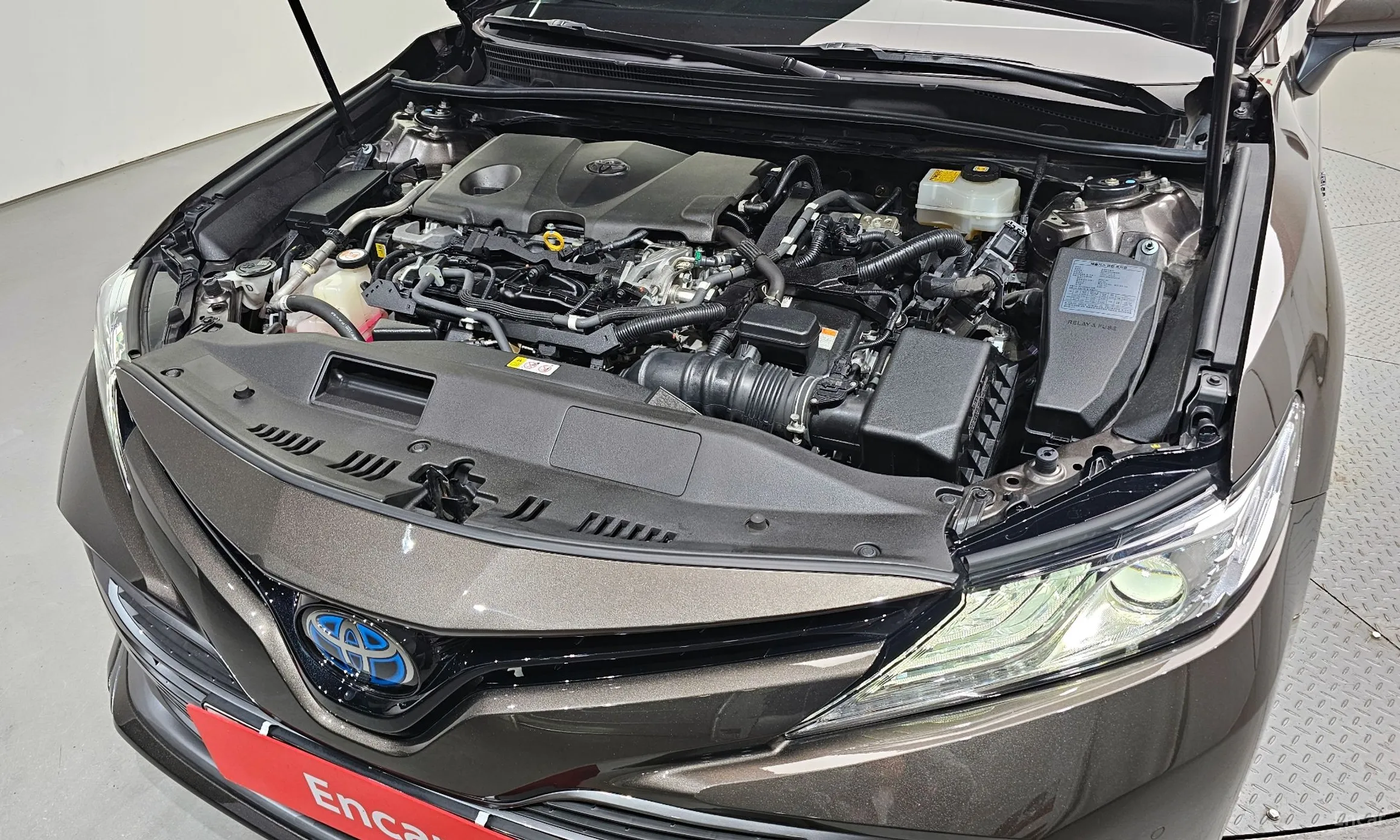 Toyota Camry (XV70) превью 6
