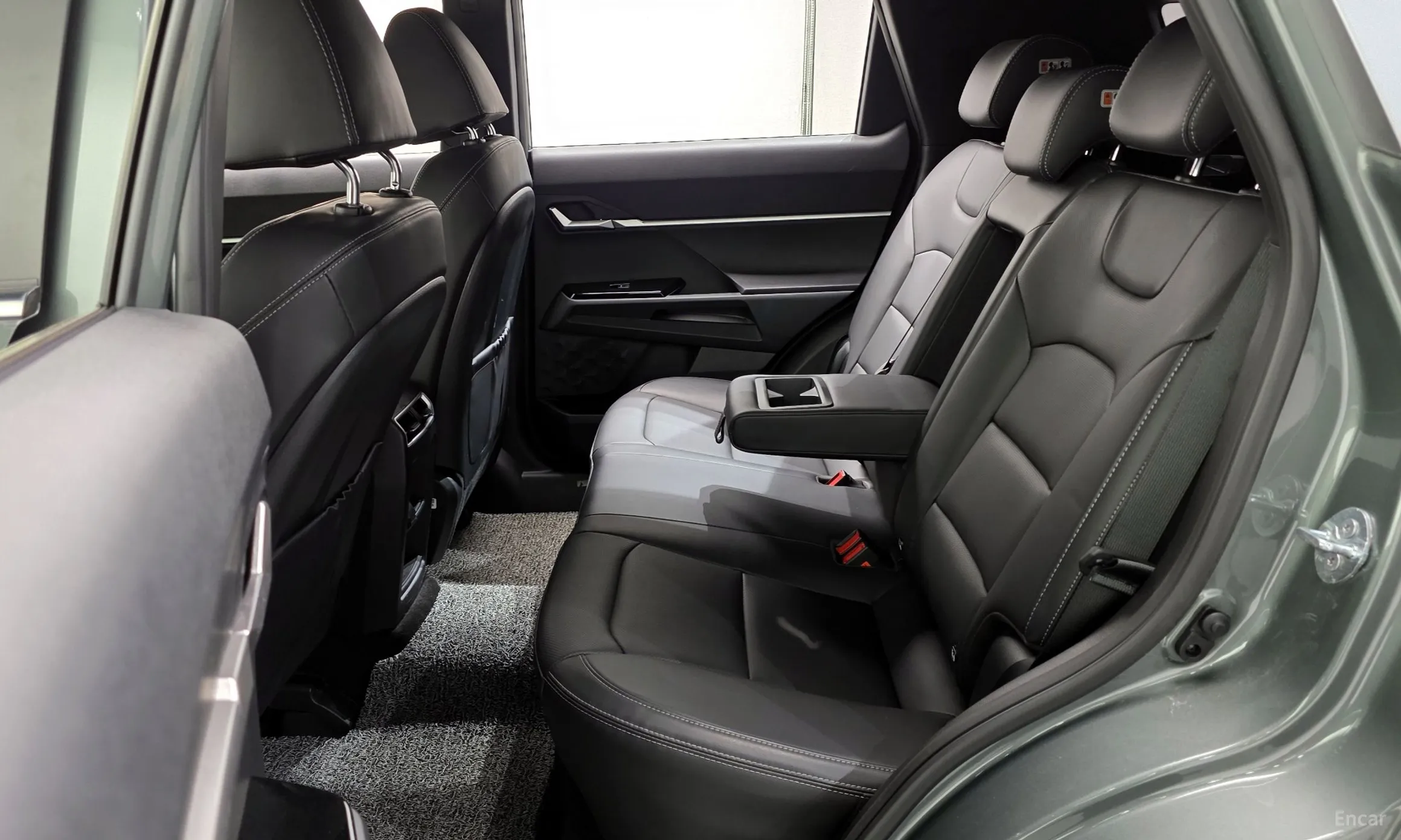 KG Mobility (SsangYong) Torres превью 12