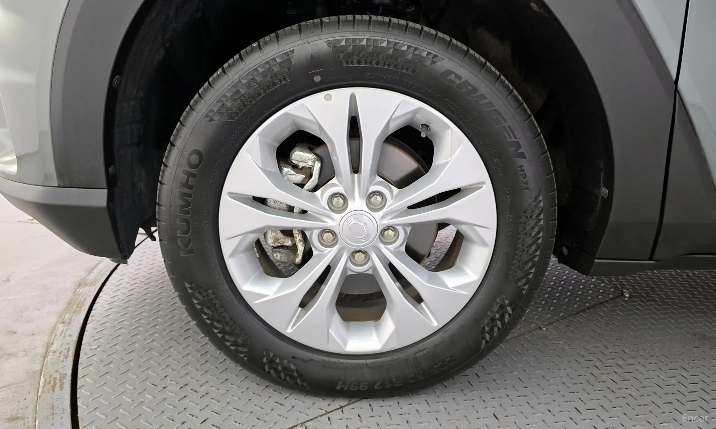 KG Mobility (SsangYong) Torres превью 5