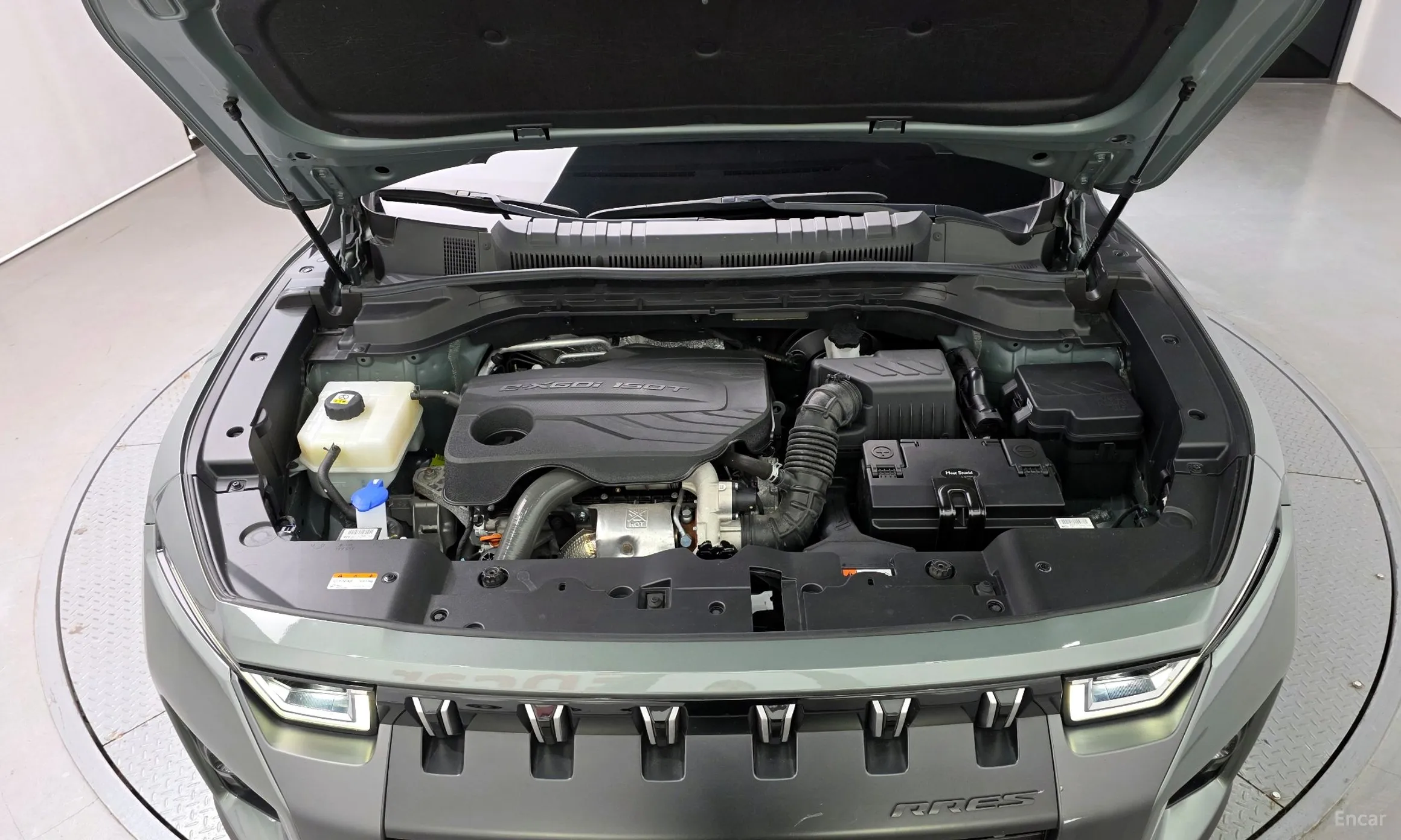 KG Mobility (SsangYong) Torres превью 6
