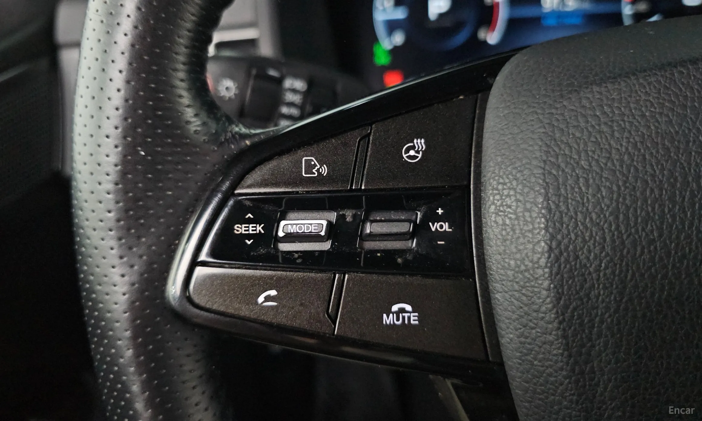 KG Mobility (SsangYong) Rexton Sports превью 16