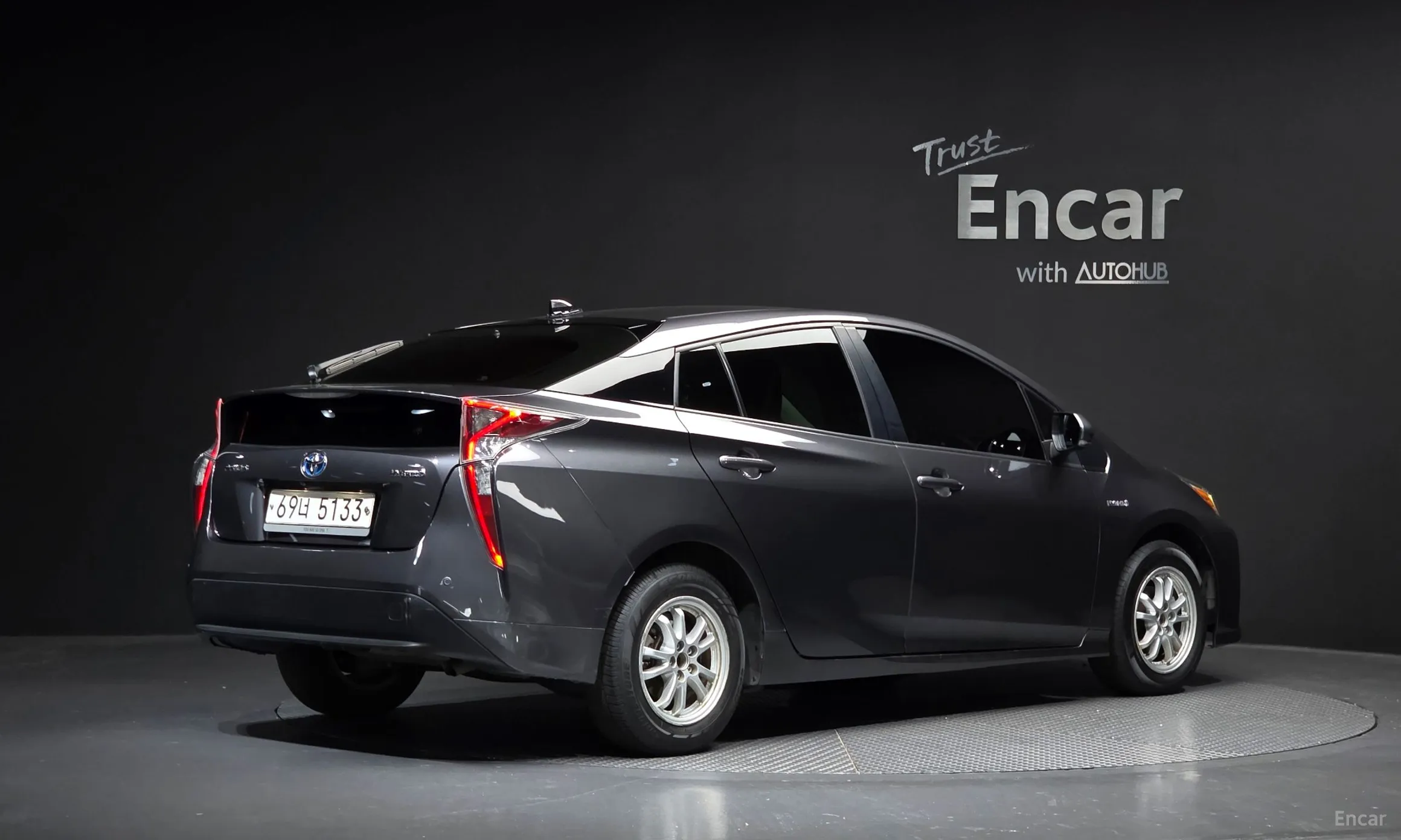 Toyota Prius 4th Generation
