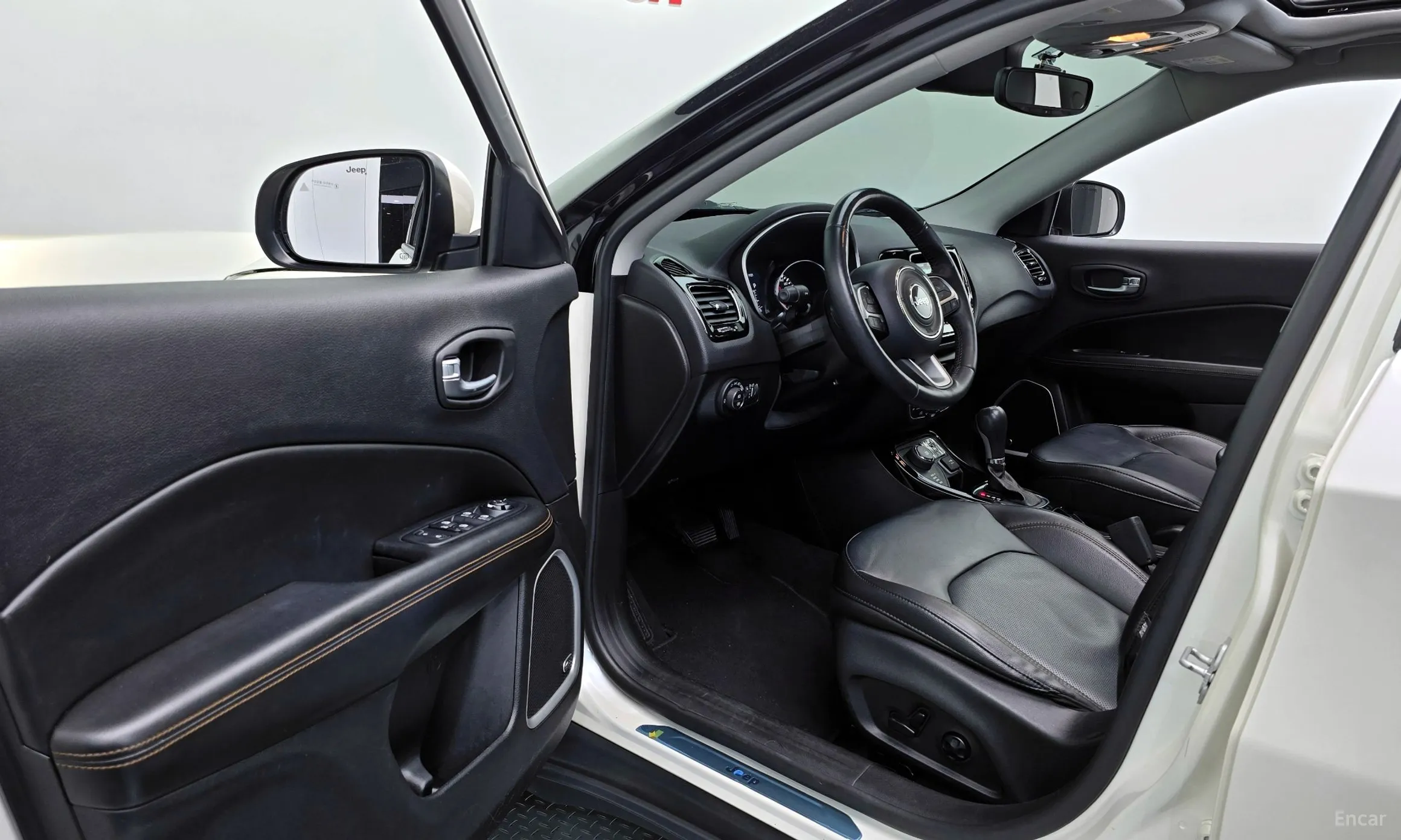 Jeep Compass 2nd Generation превью 10