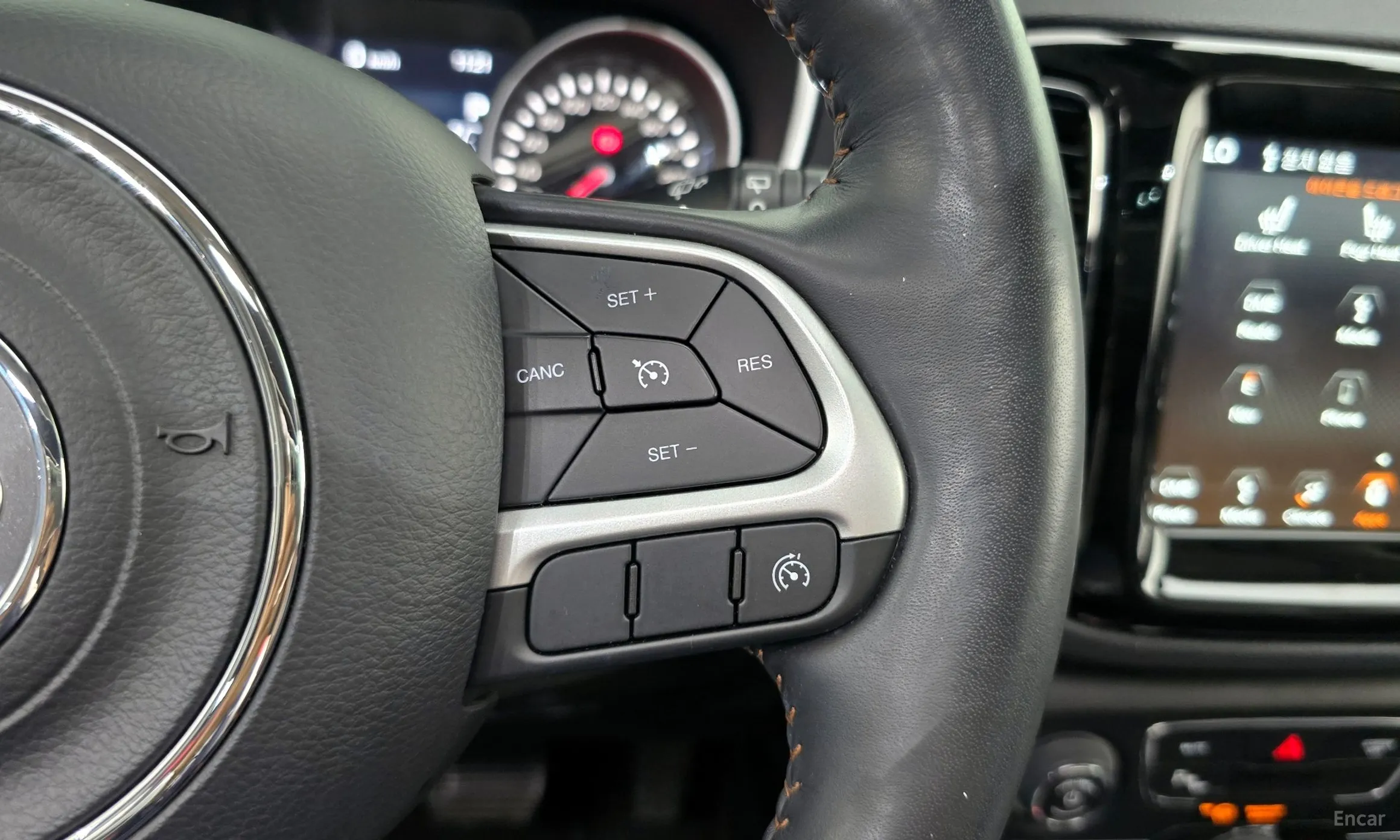 Jeep Compass 2nd Generation превью 17