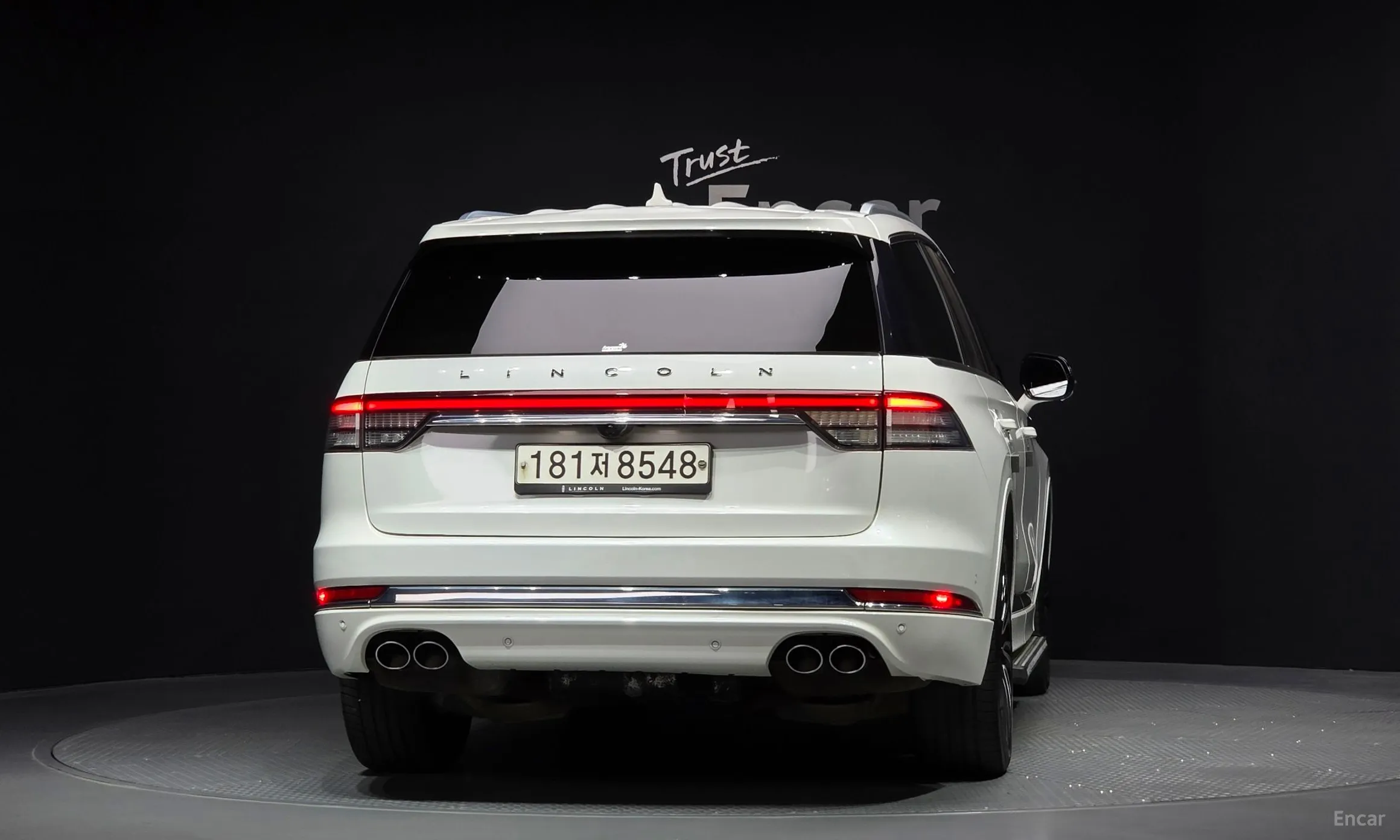 Lincoln Aviator 2nd Generation превью 4