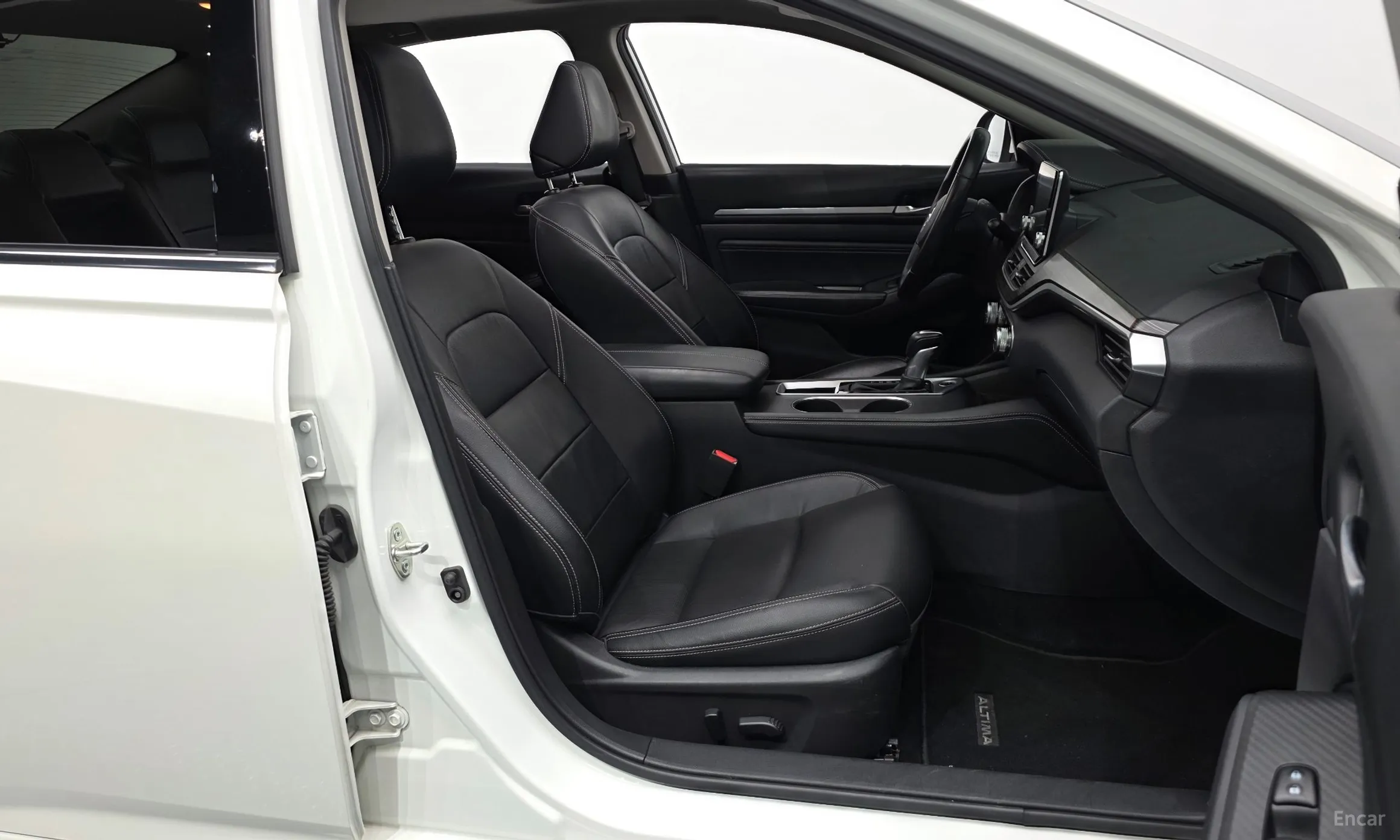 Nissan Altima (L34) превью 11