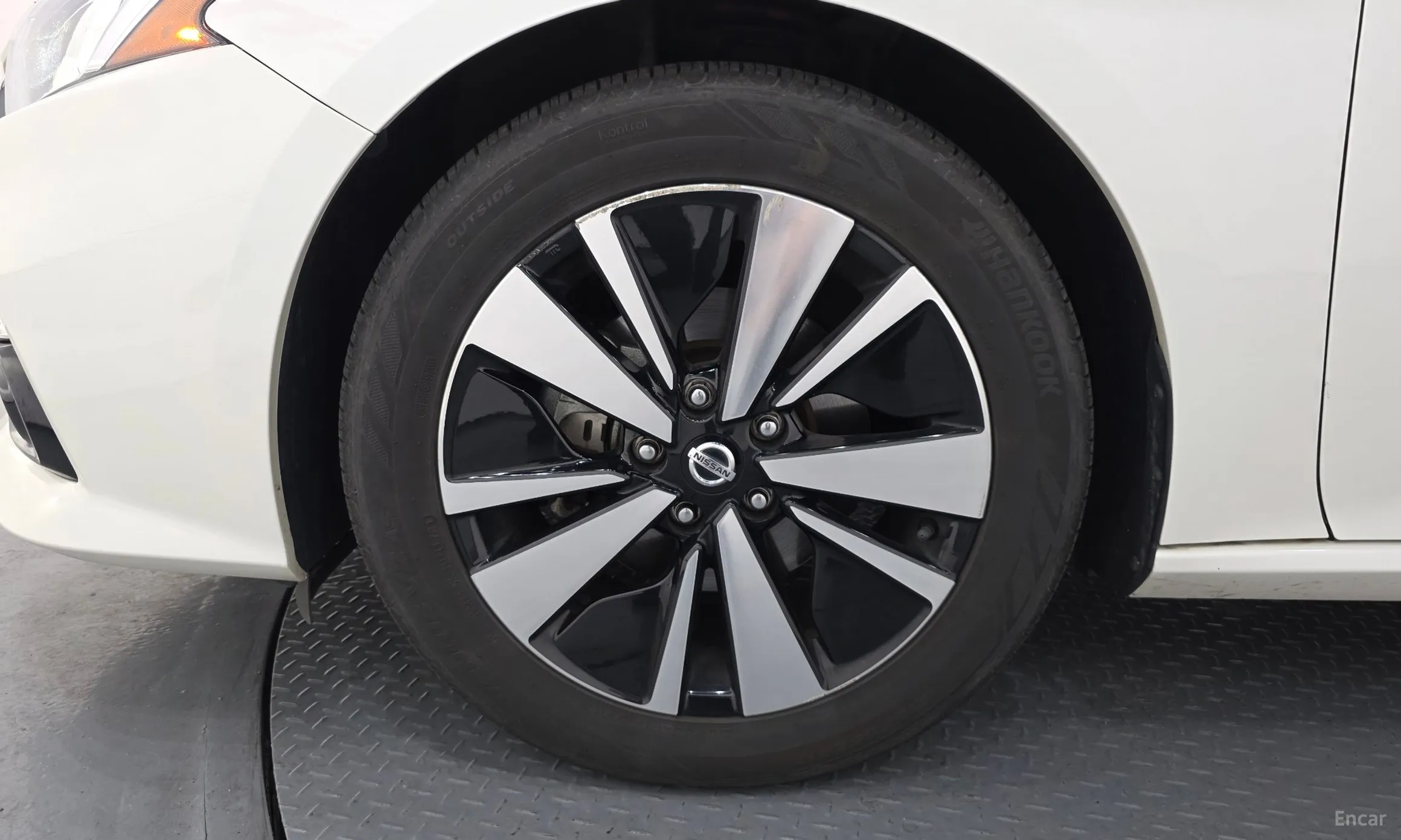 Nissan Altima (L34) превью 5