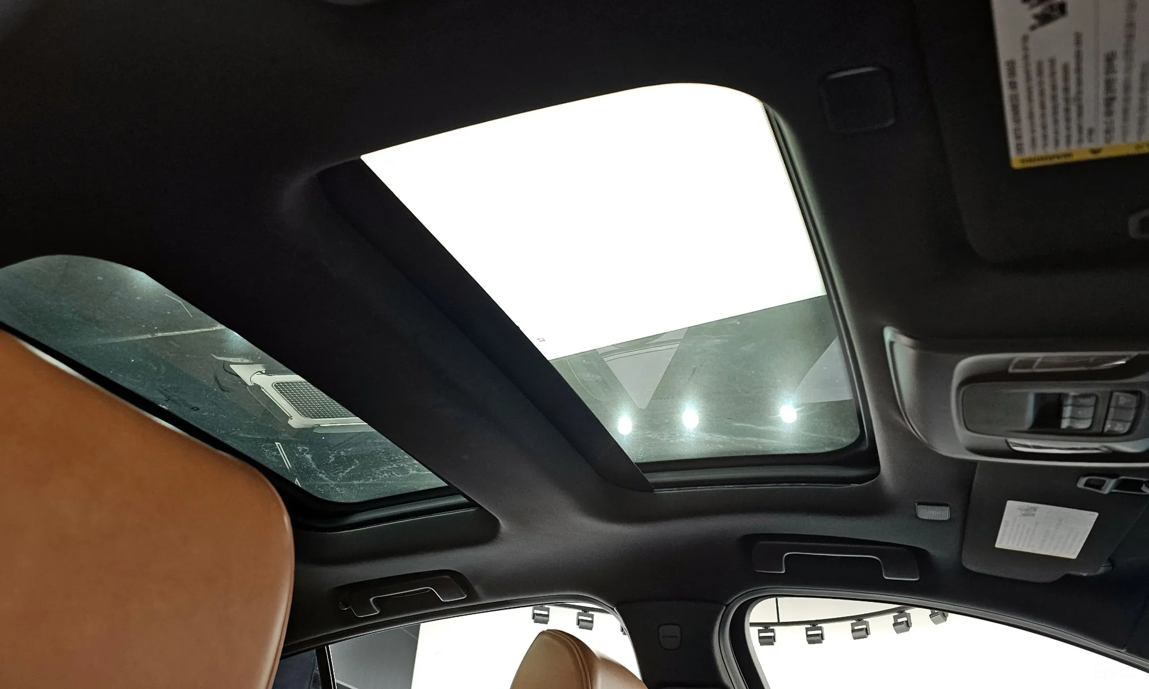 Cadillac CT5 превью 16
