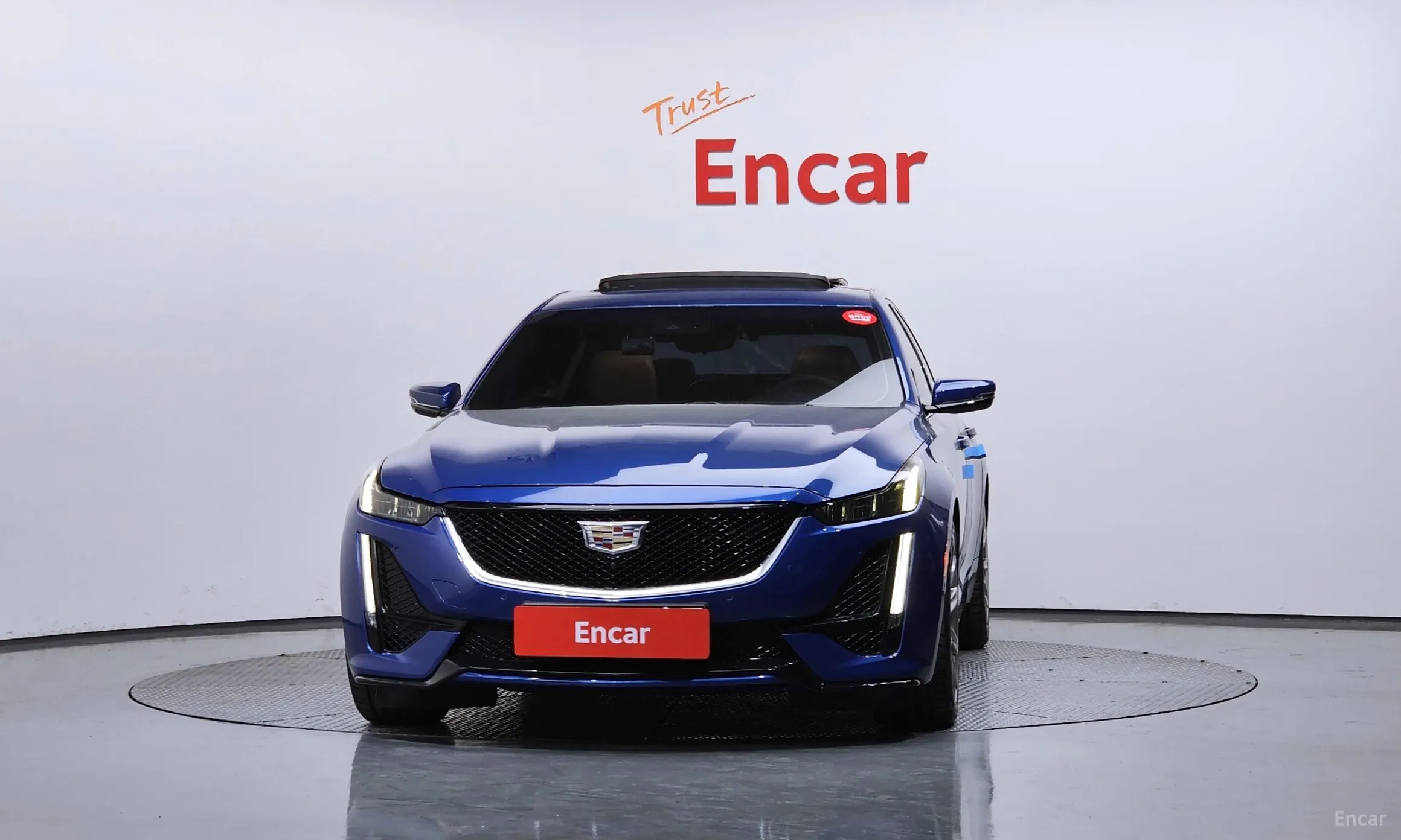 Cadillac CT5 превью 3