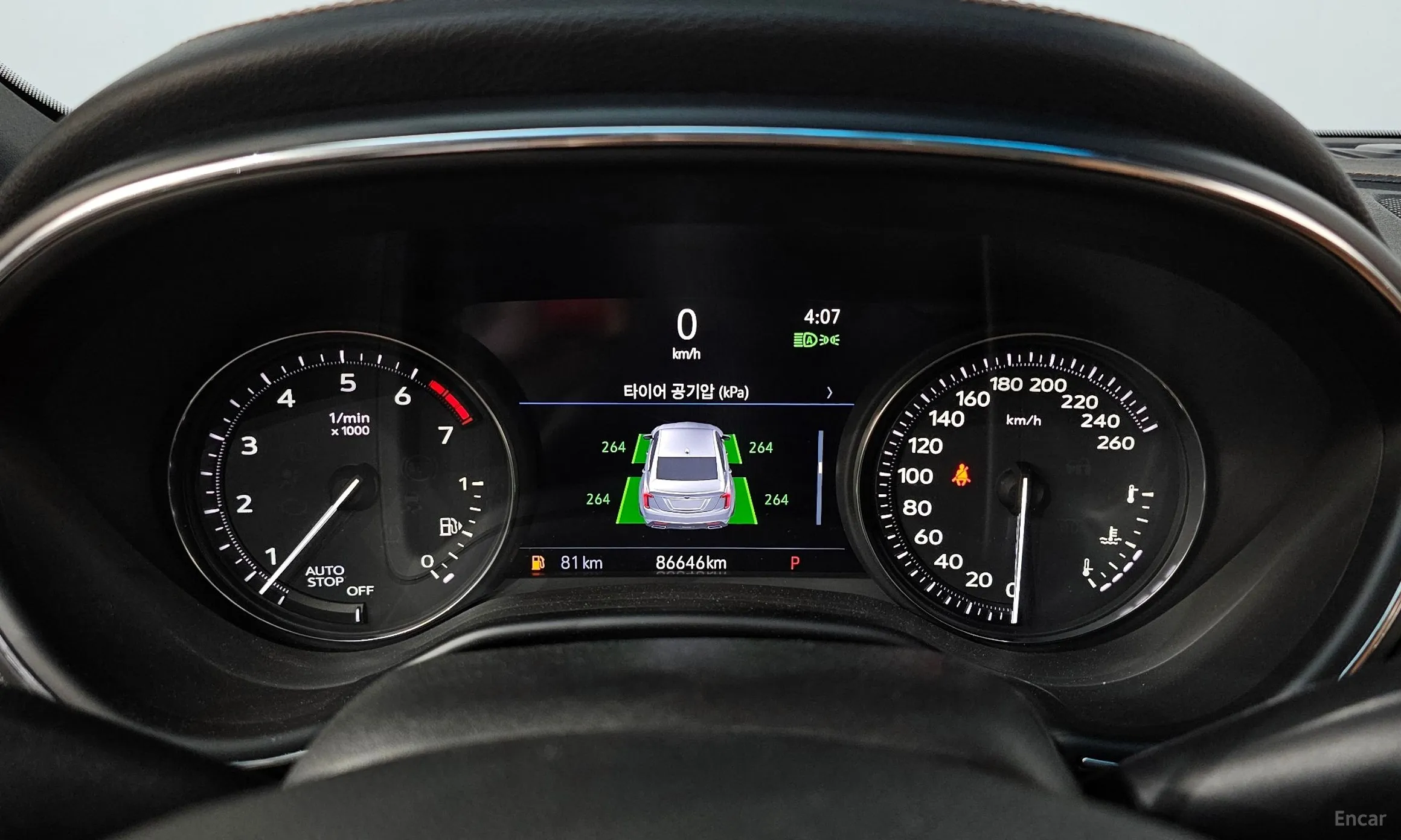 Cadillac CT5 превью 8