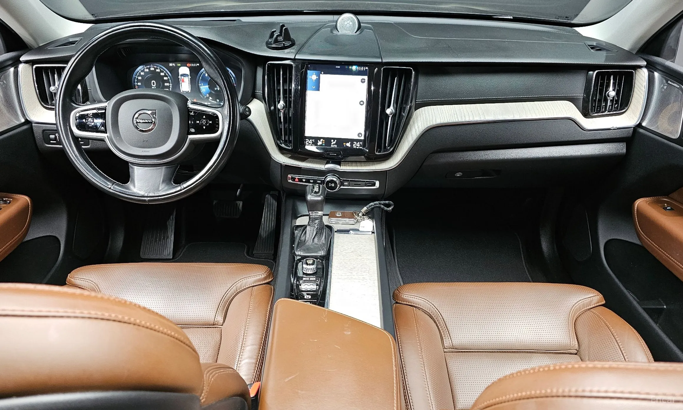 Volvo XC60 Gen 2 превью 7