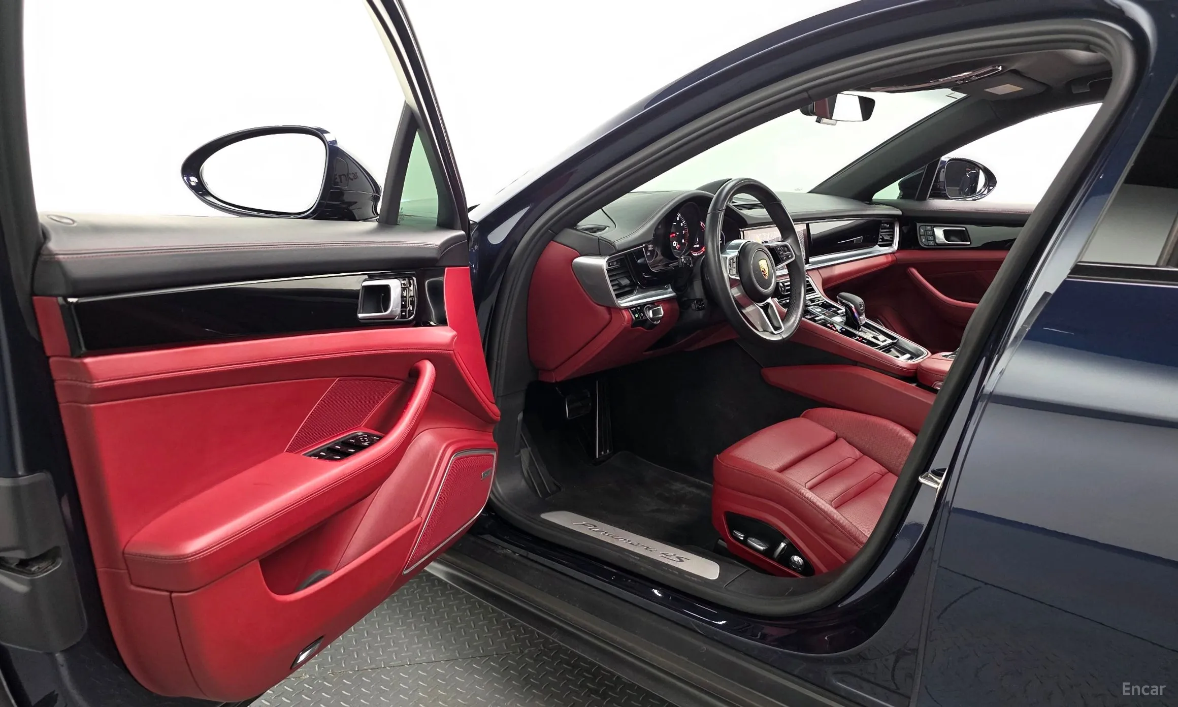 Porsche Panamera (971) превью 10