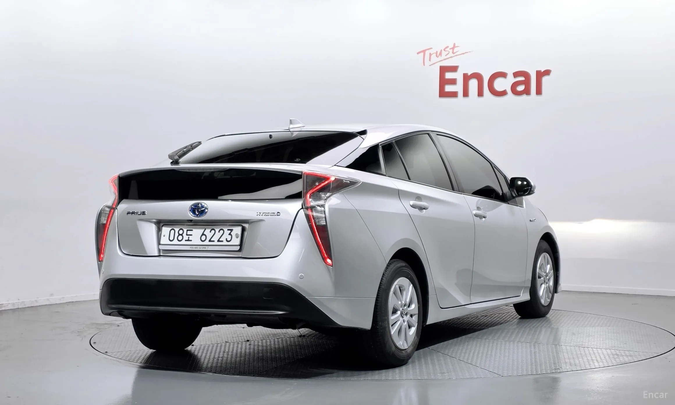 Toyota Prius 4th Generation
