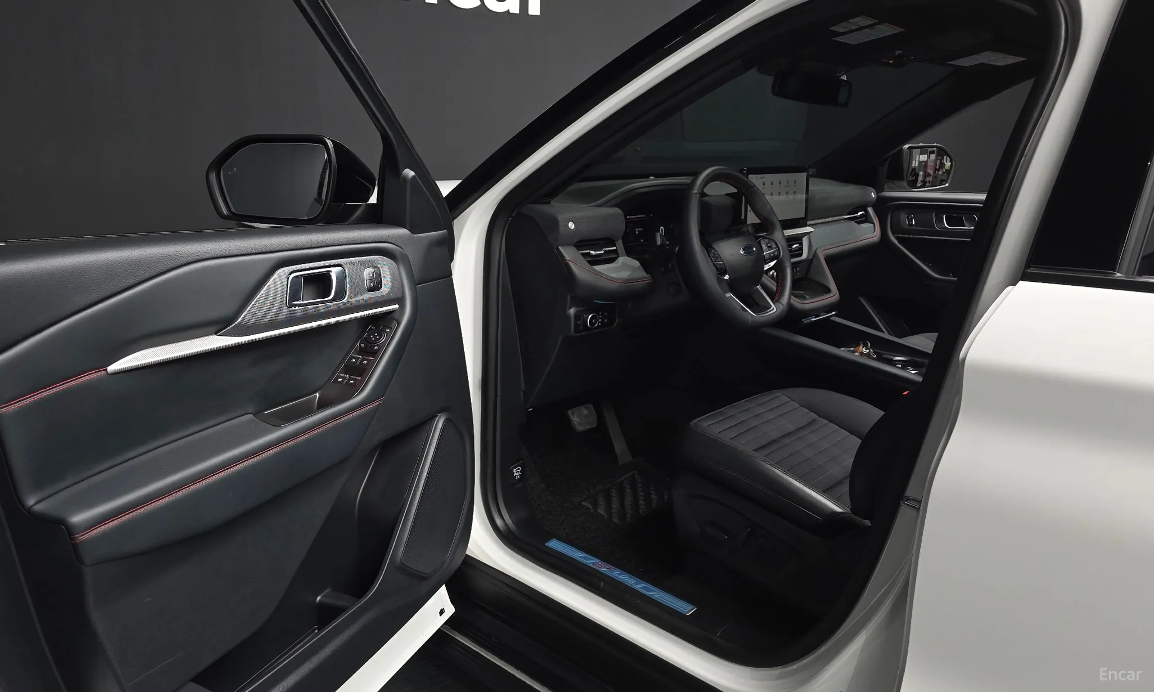 Ford Explorer 6th Generation превью 10