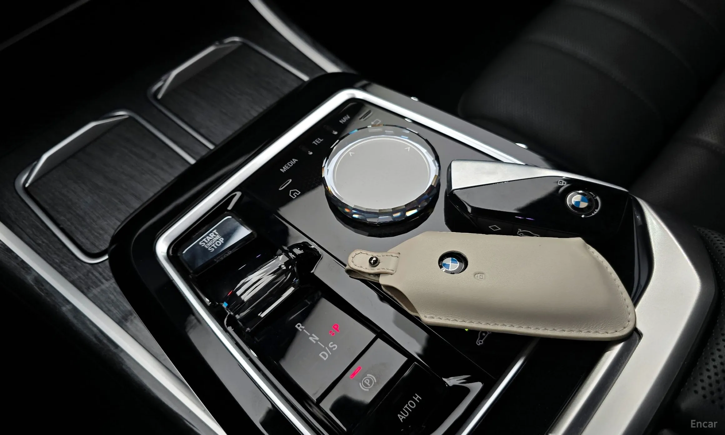 BMW 7 Series (G70) превью 9
