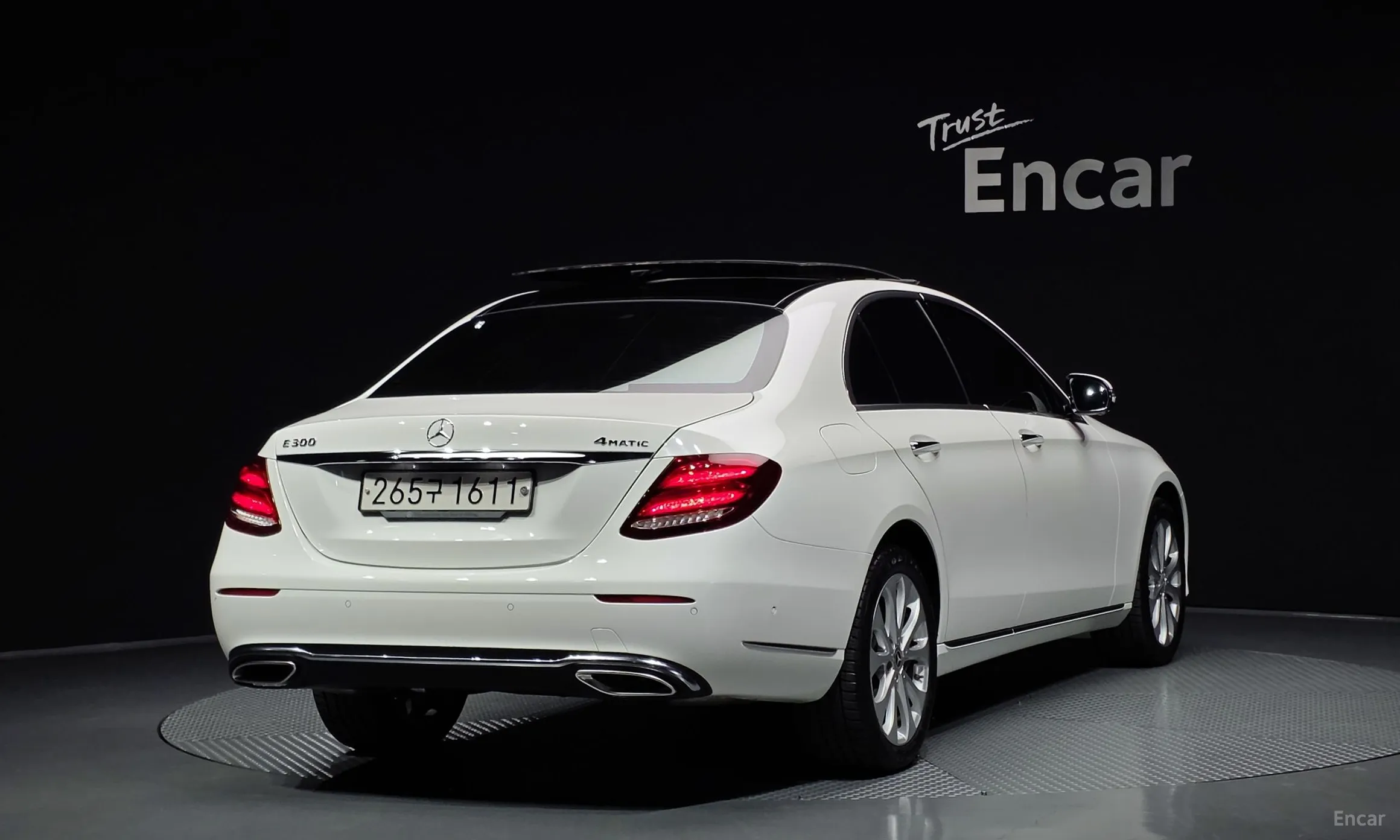 Mercedes Benz E-Class W213