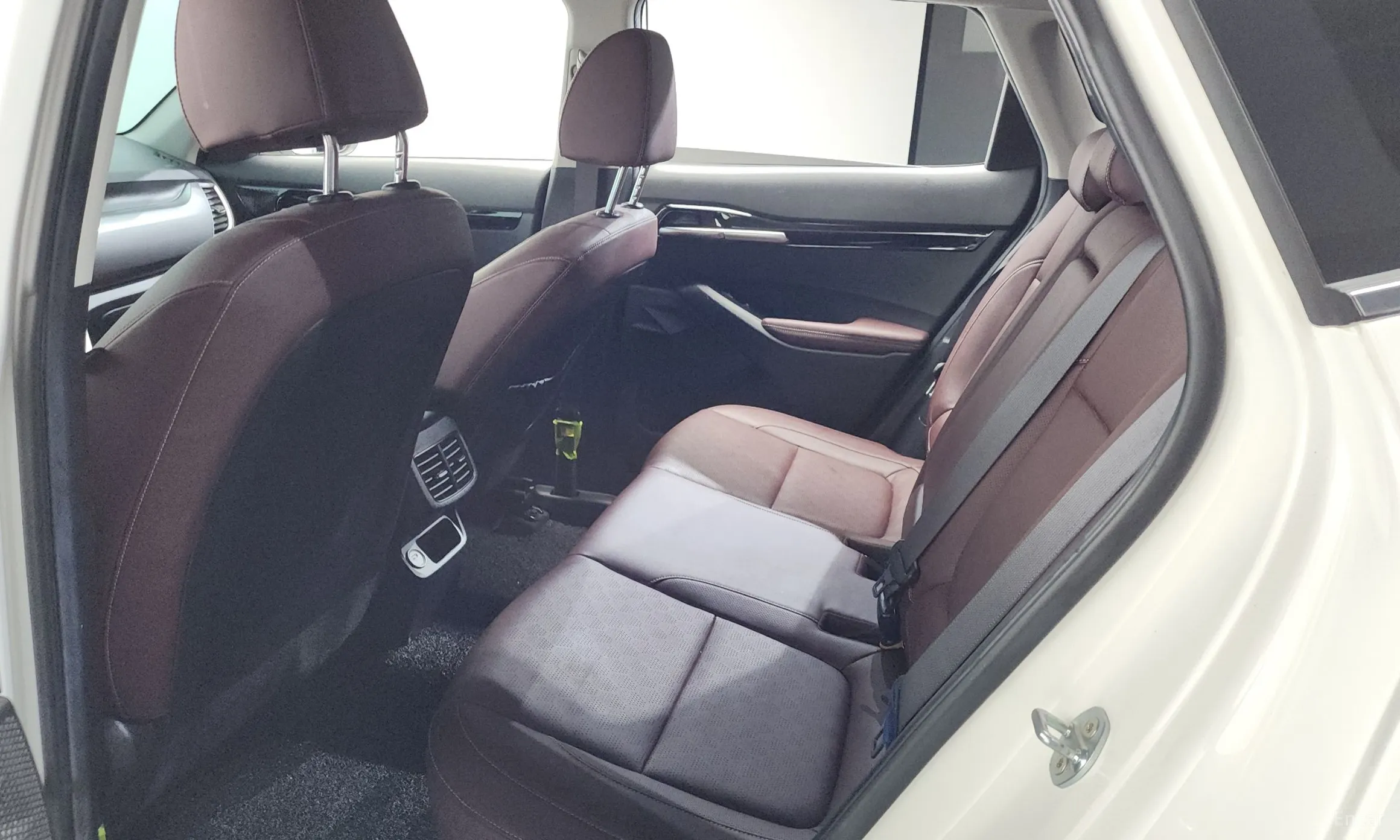 Kia Seltos превью 19