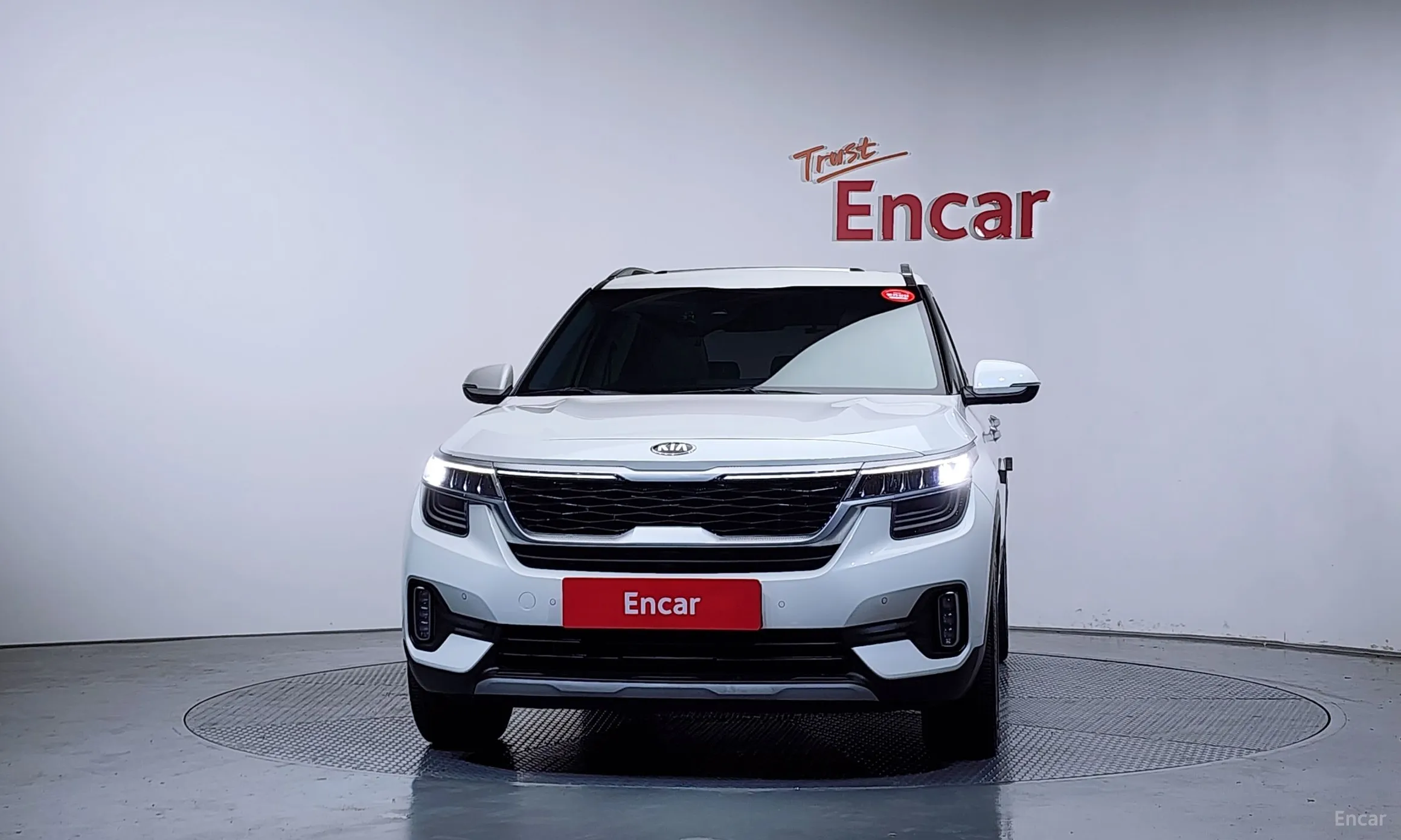 Kia Seltos превью 3