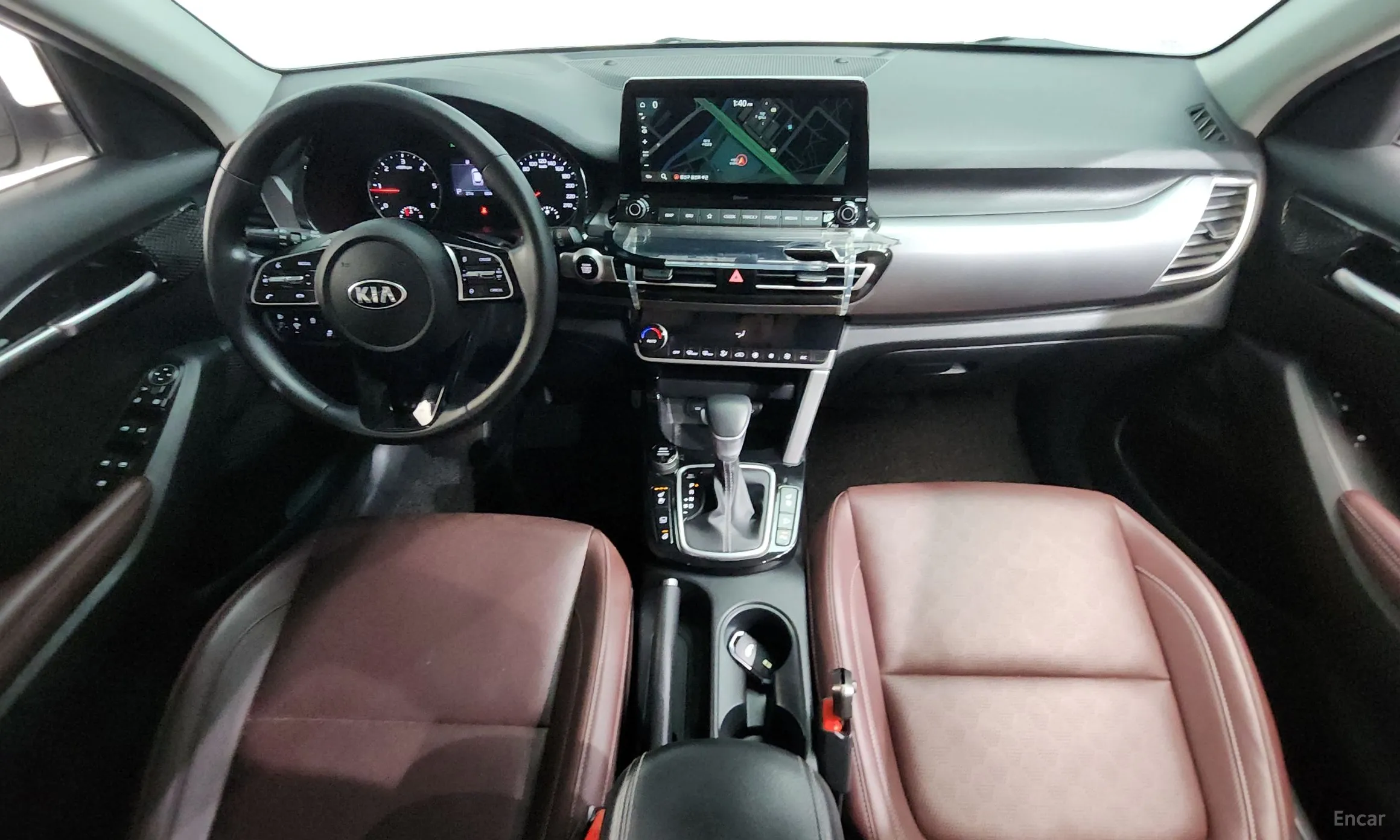 Kia Seltos превью 7
