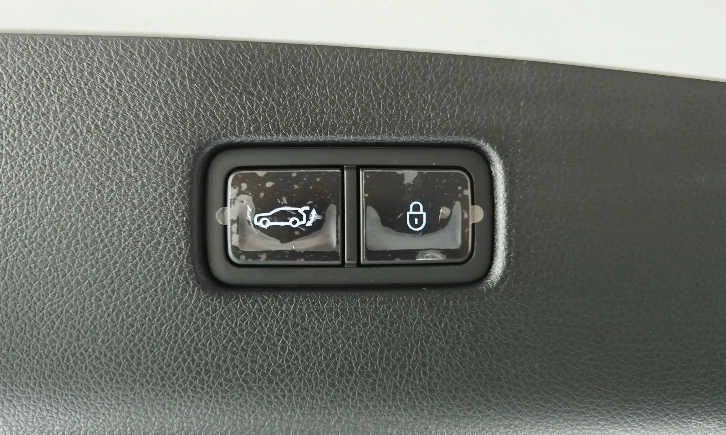 Genesis GV70 превью 19